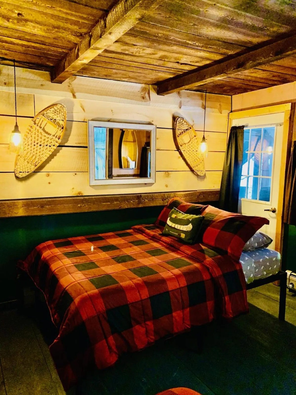 Bed in Grunberg Haus Inn & Cabins