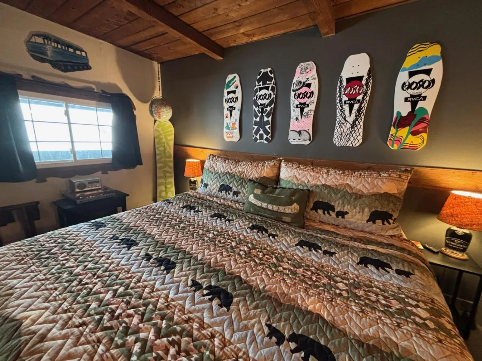 Bed in Grunberg Haus Inn & Cabins
