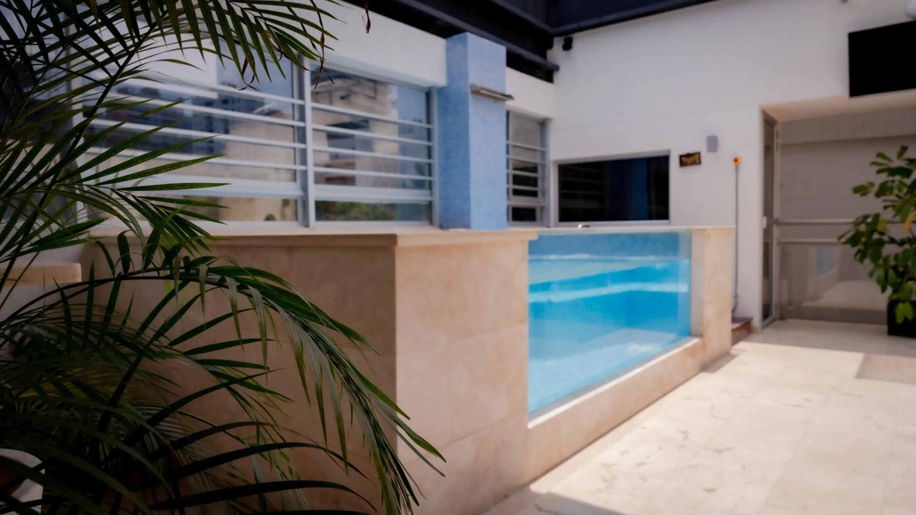 Hot Tub in Hotel Madeiro