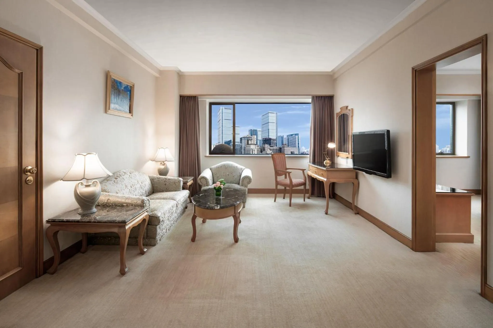 Photo of the whole room in Crowne Plaza Chengdu City Center by IHG