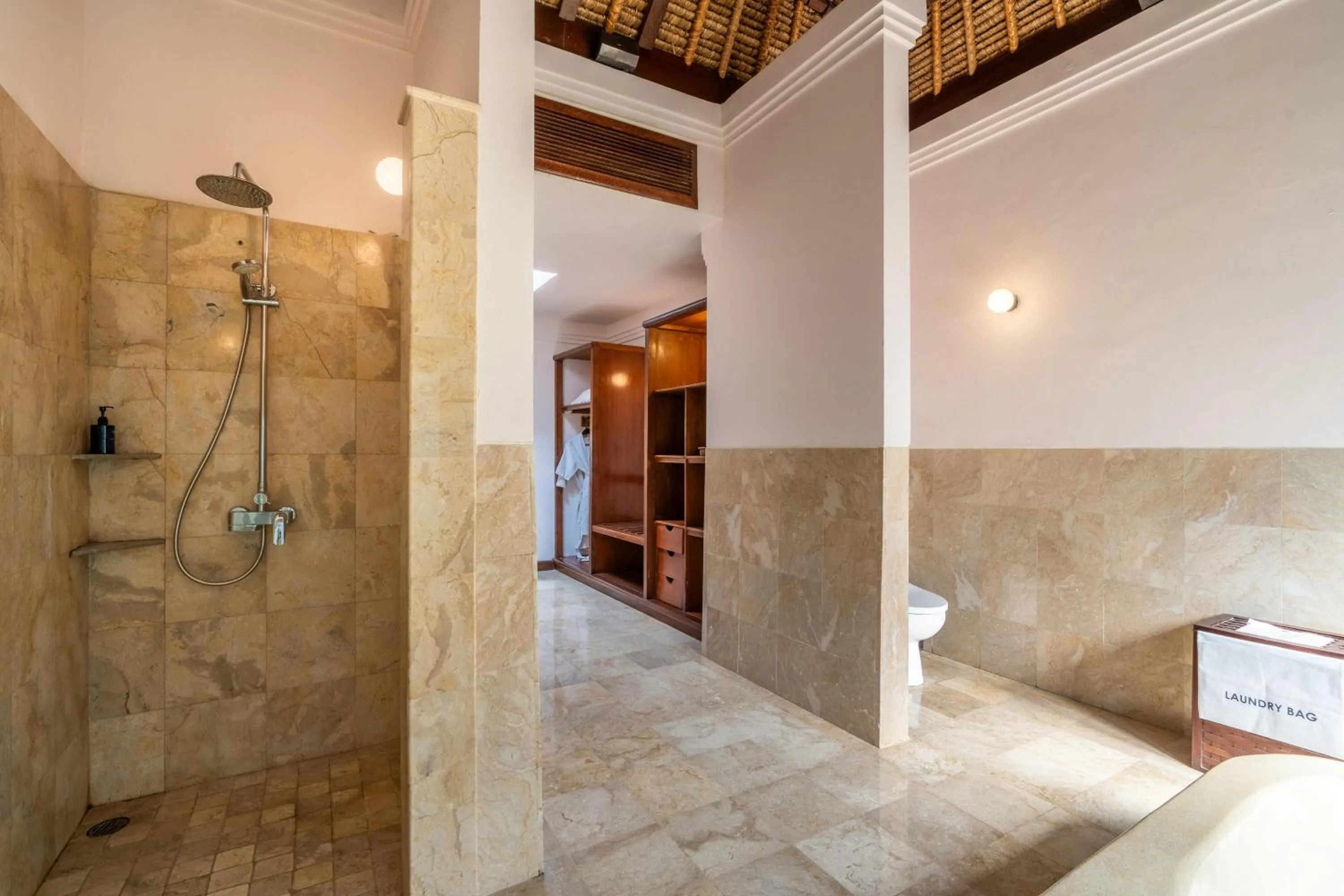 Shower in Natura Villa Ubud Bali