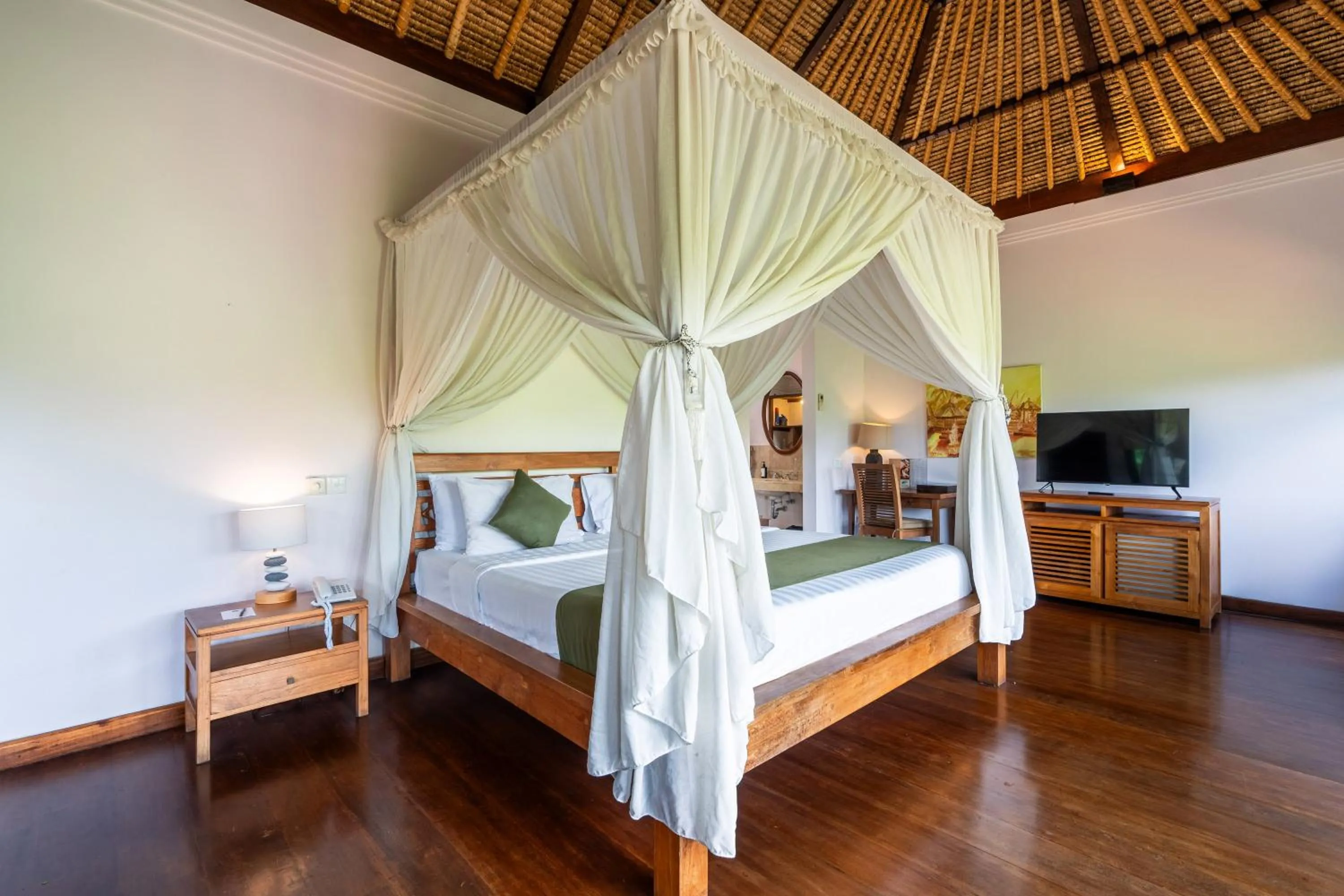 Bed in Natura Villa Ubud Bali