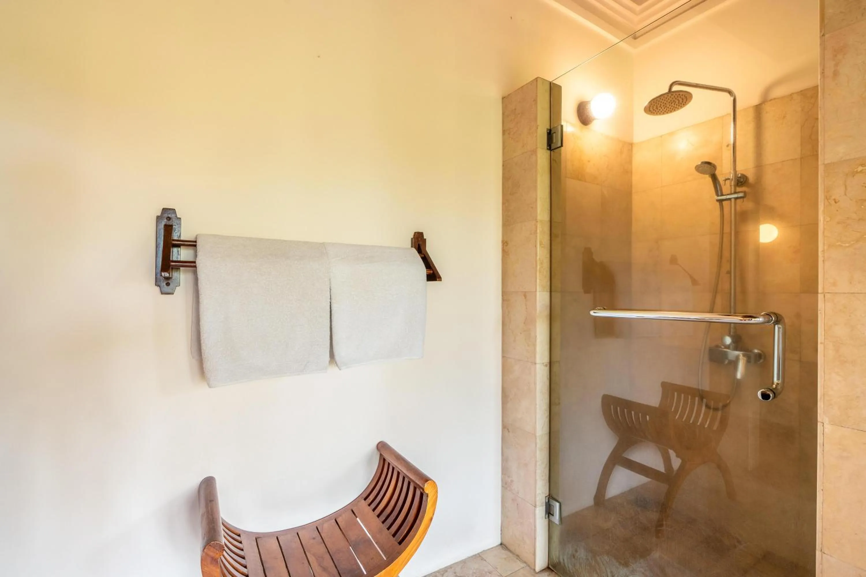 Shower in Natura Villa Ubud Bali