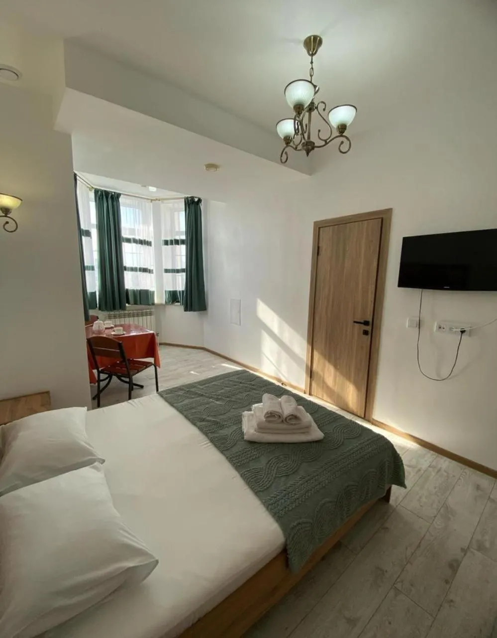 TV and multimedia, Bed in Adler