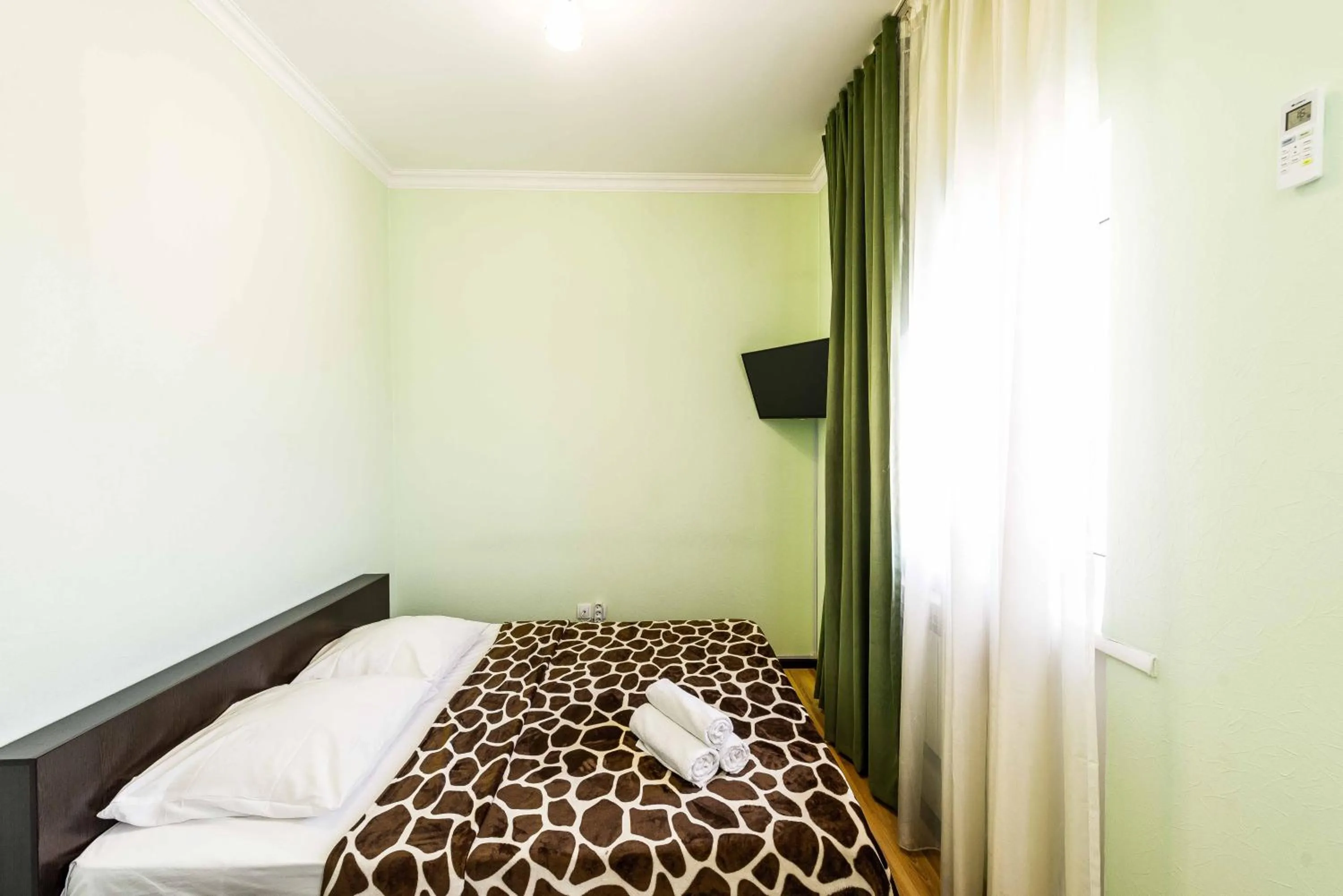 Bed in Adler