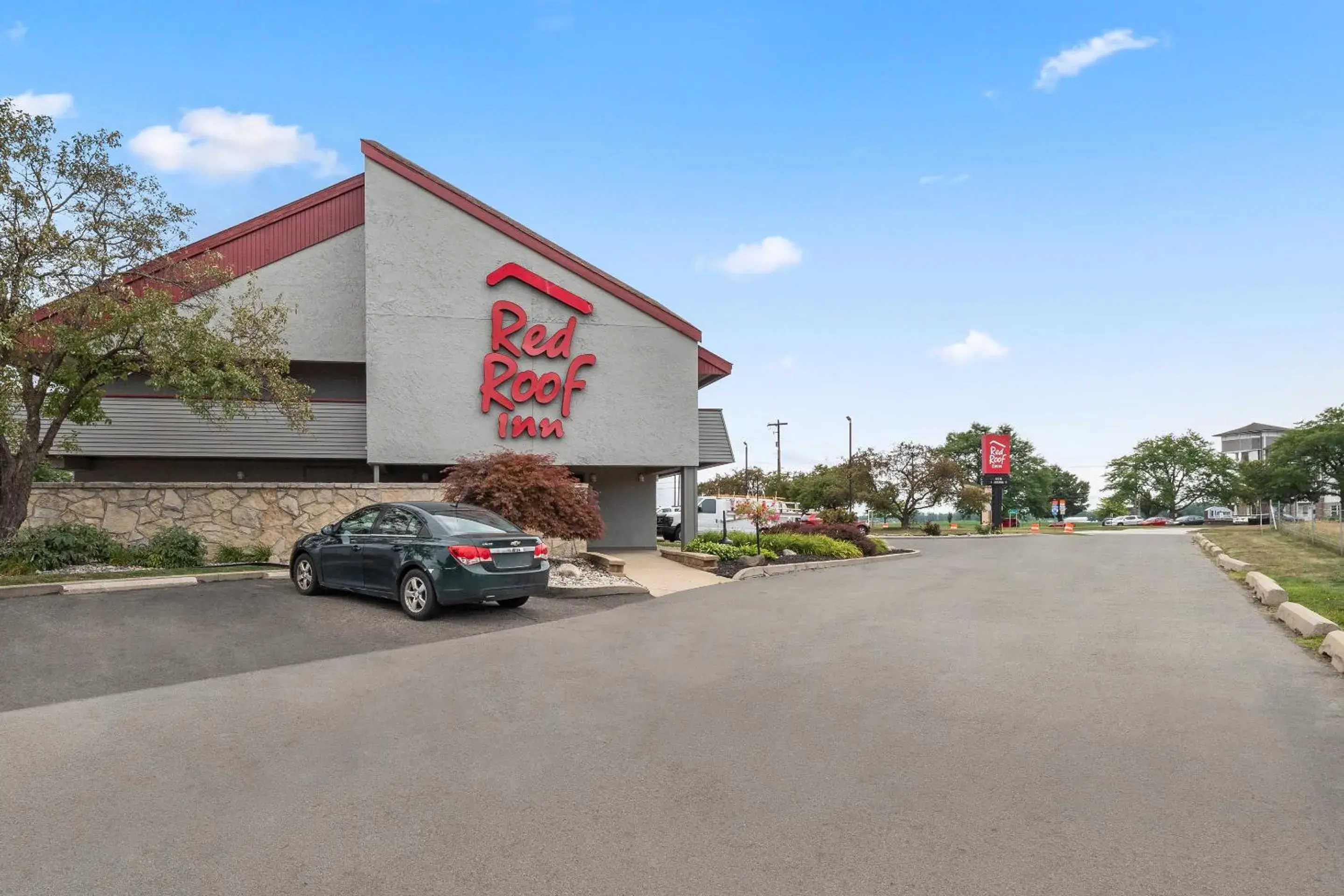 Property building in Red Roof Inn Lansing East - MSU Property building in Red Roof Inn Lansing East - MSU