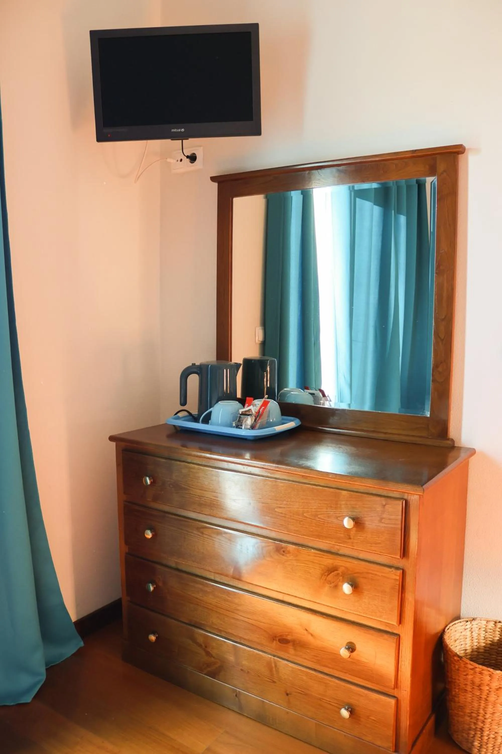 TV and multimedia in Quinta da Seixeda