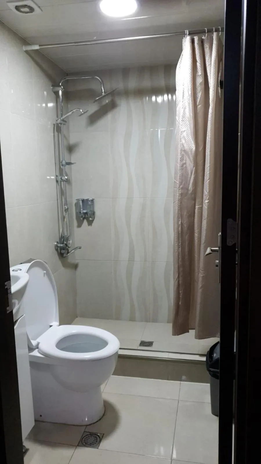 Shower in Nino's Hotel On Tsamebuli