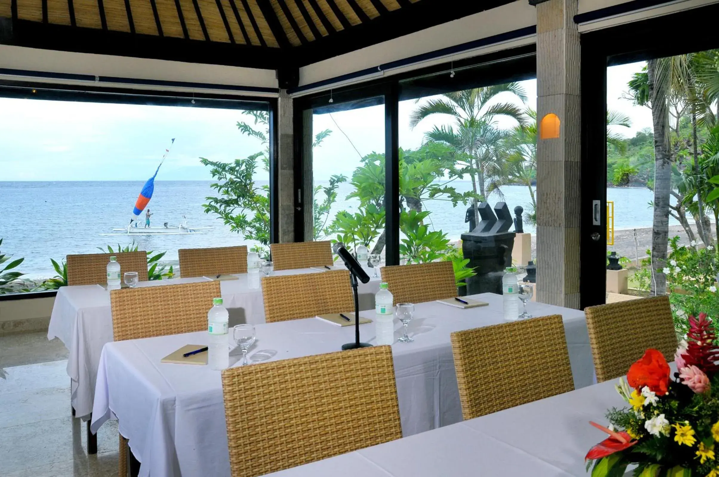 Restaurant/places to eat in Hidden Paradise Cottages Restaurant/places to eat in Hidden Paradise Cottages