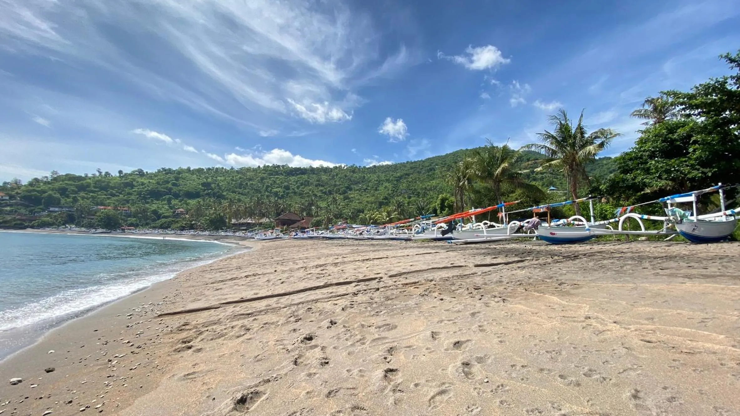 Beach in Hidden Paradise Cottages
