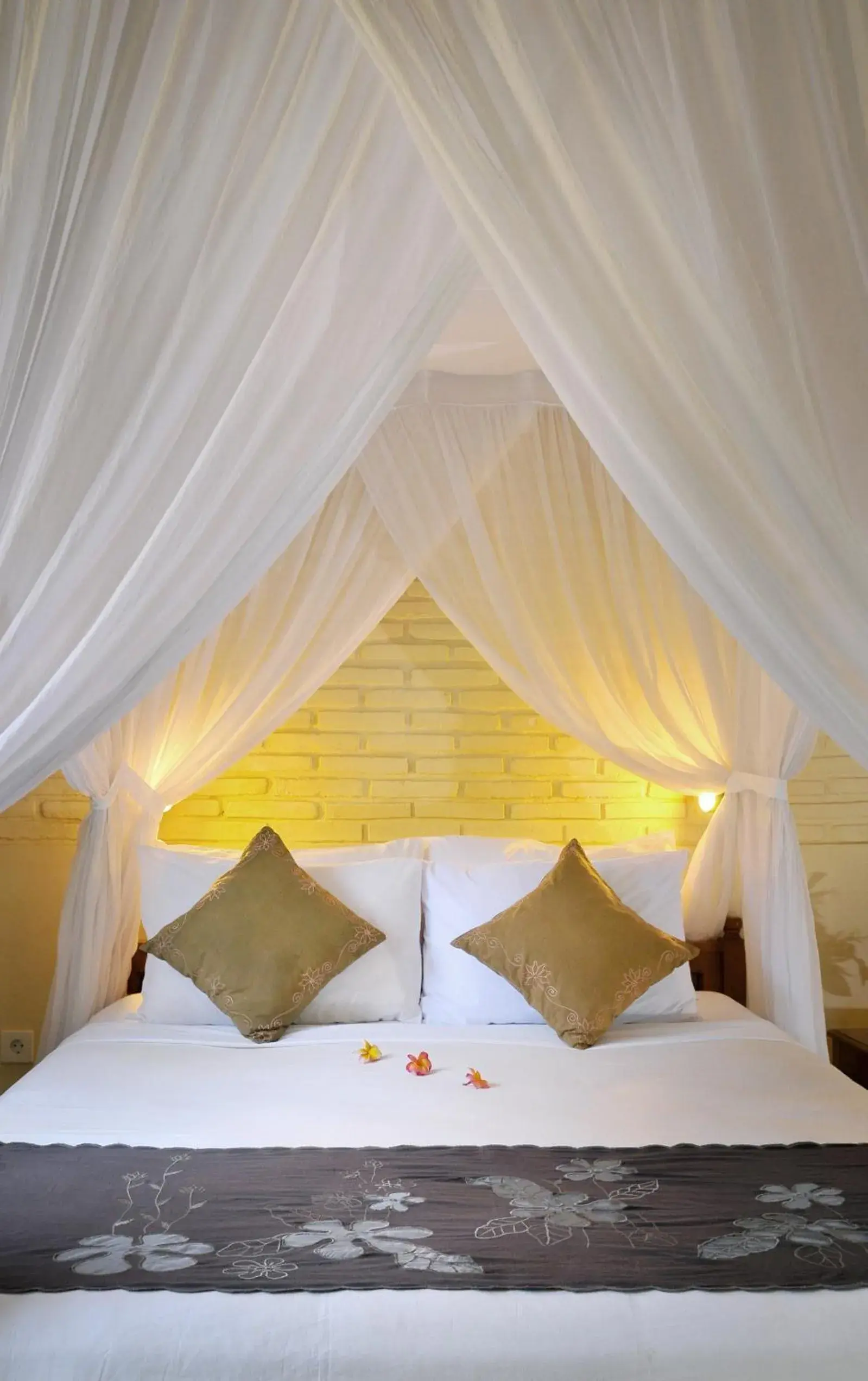 Bed in Hidden Paradise Cottages Bed in Hidden Paradise Cottages