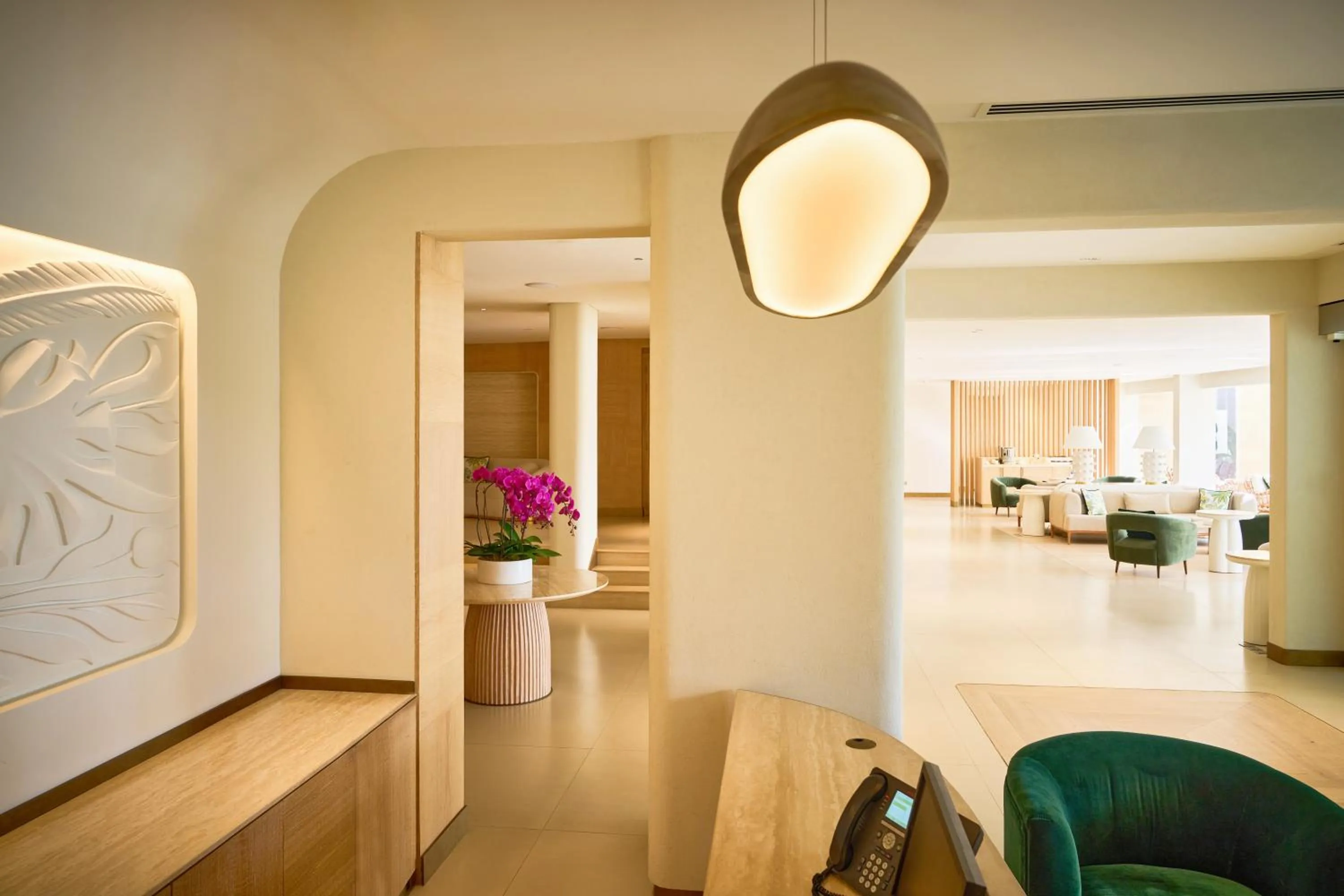 Kitchen or kitchenette in Palmyard Hotel