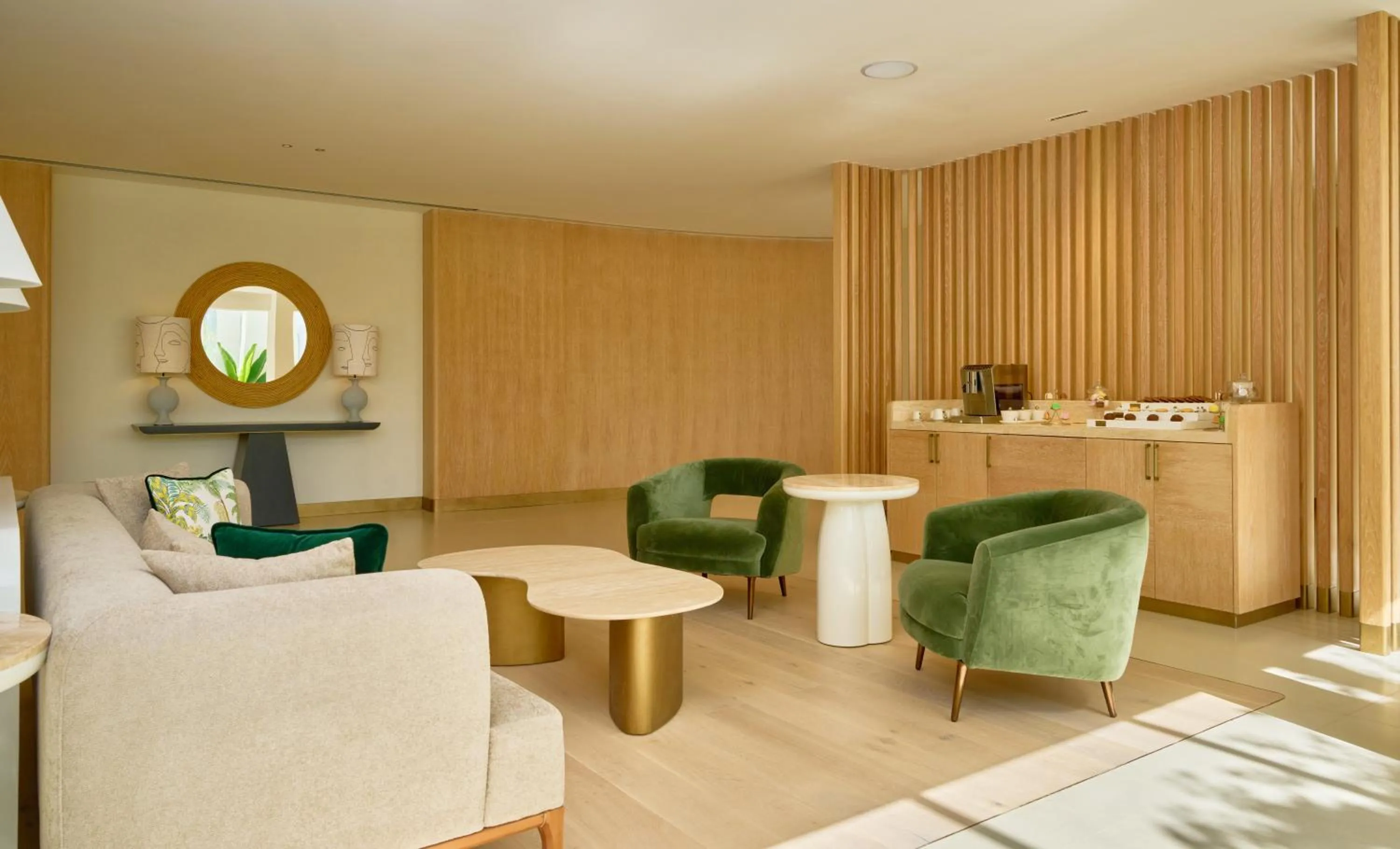 Living room in Palmyard Hotel