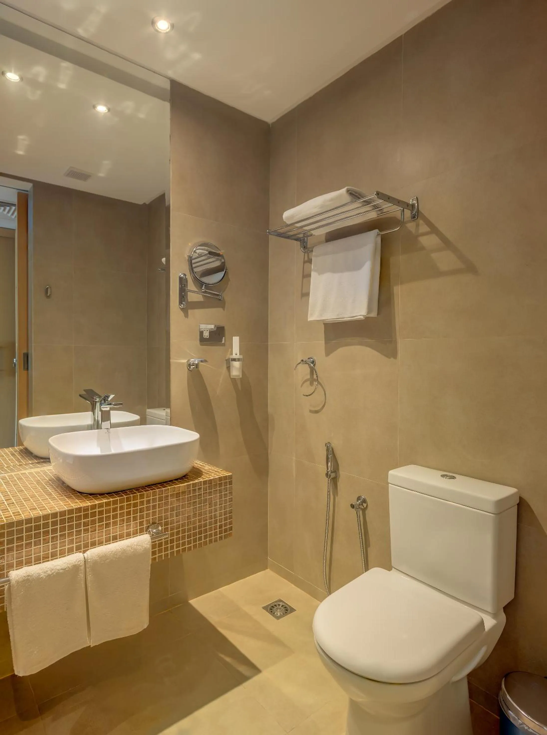 Bathroom in Palmyard Hotel