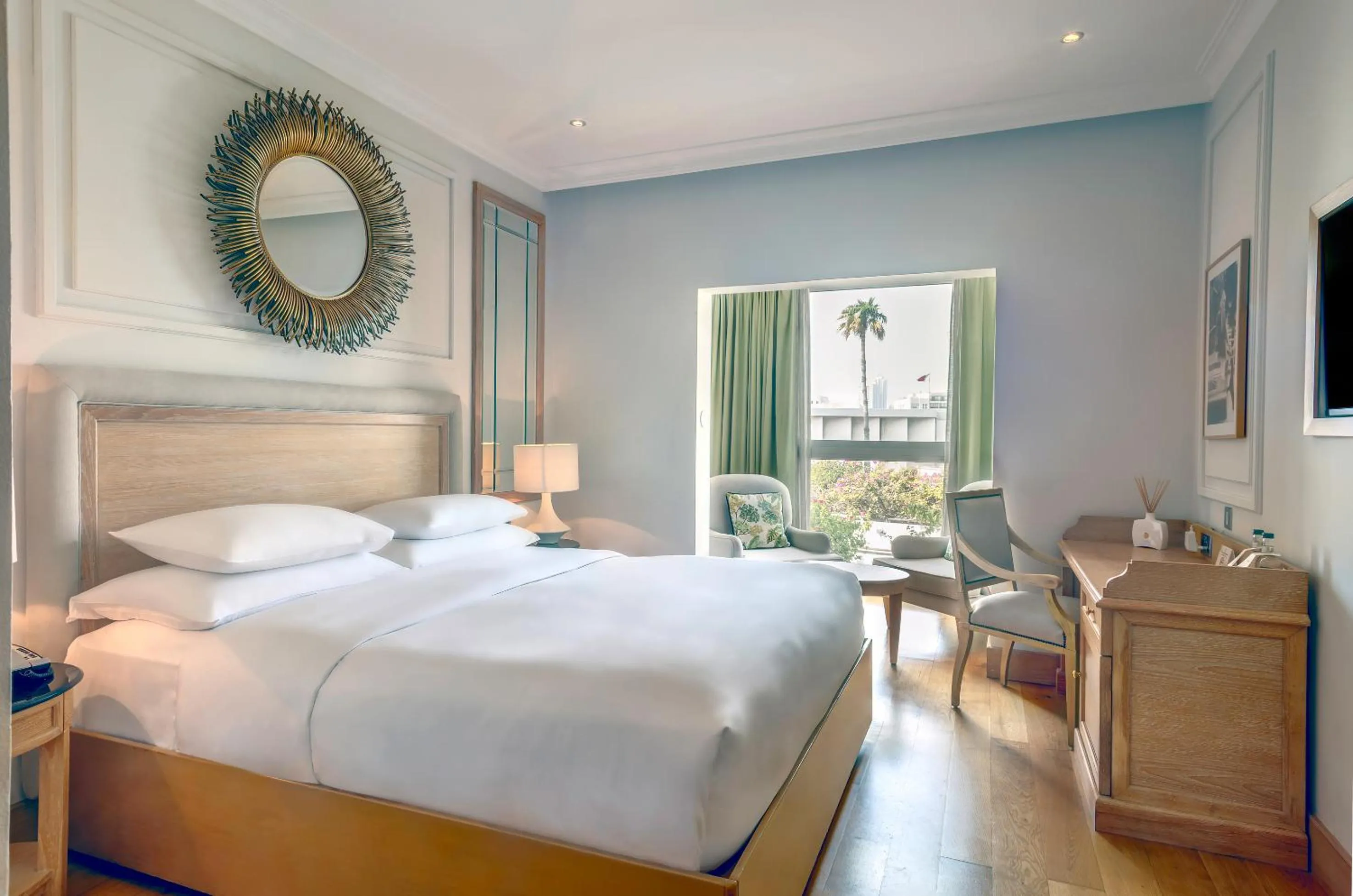 Bed in Palmyard Hotel