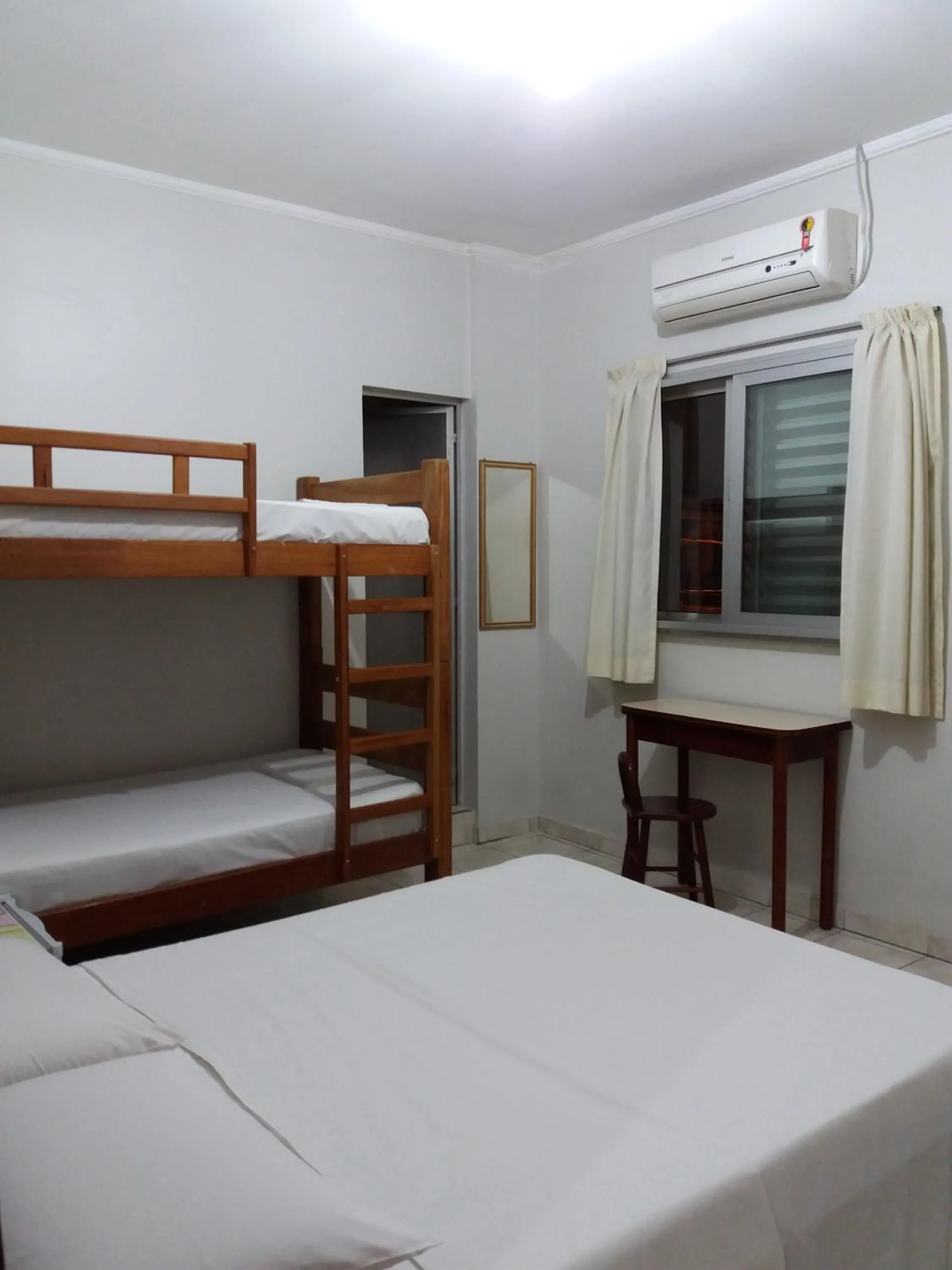 Bedroom, Bed in Apeninos Suites Basicas