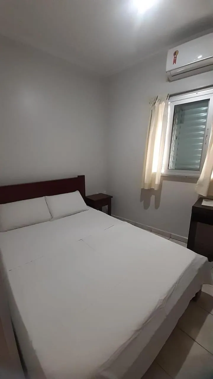 Bed in Apeninos Suites Basicas