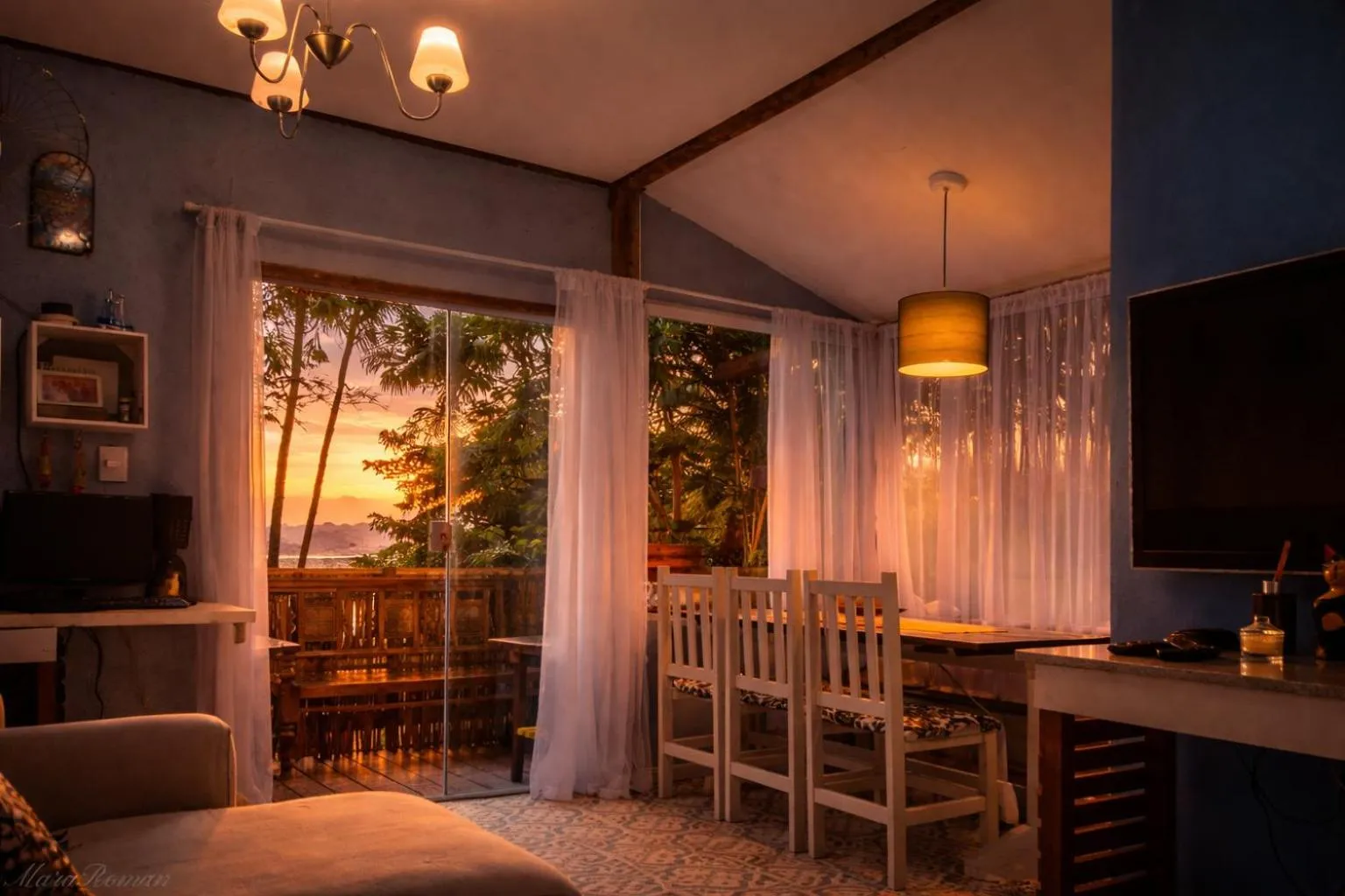 Property building in Vilarejo da Praia do Perequê Ilhabela