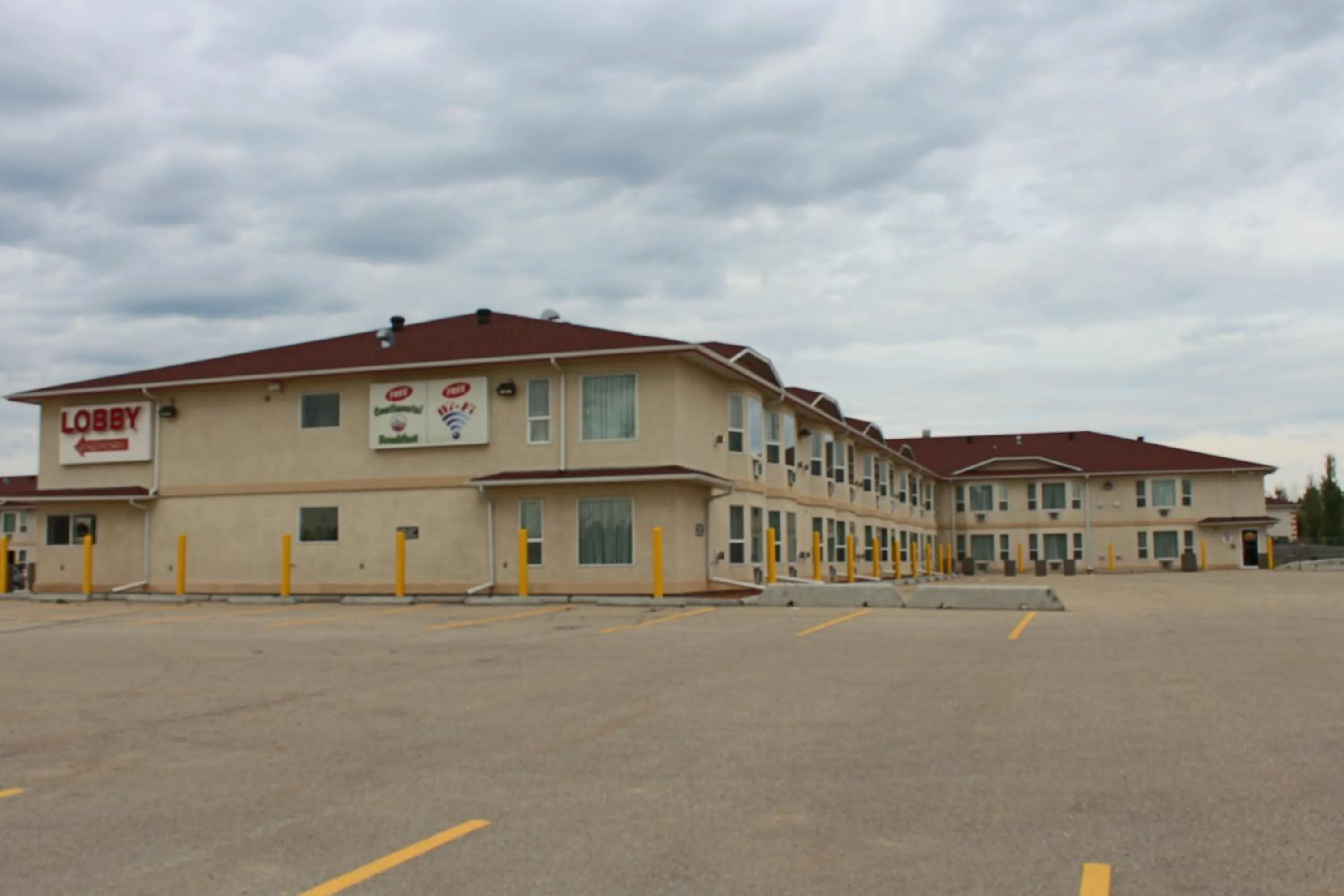 Property building in Western Budget Motel #3 Whitecourt