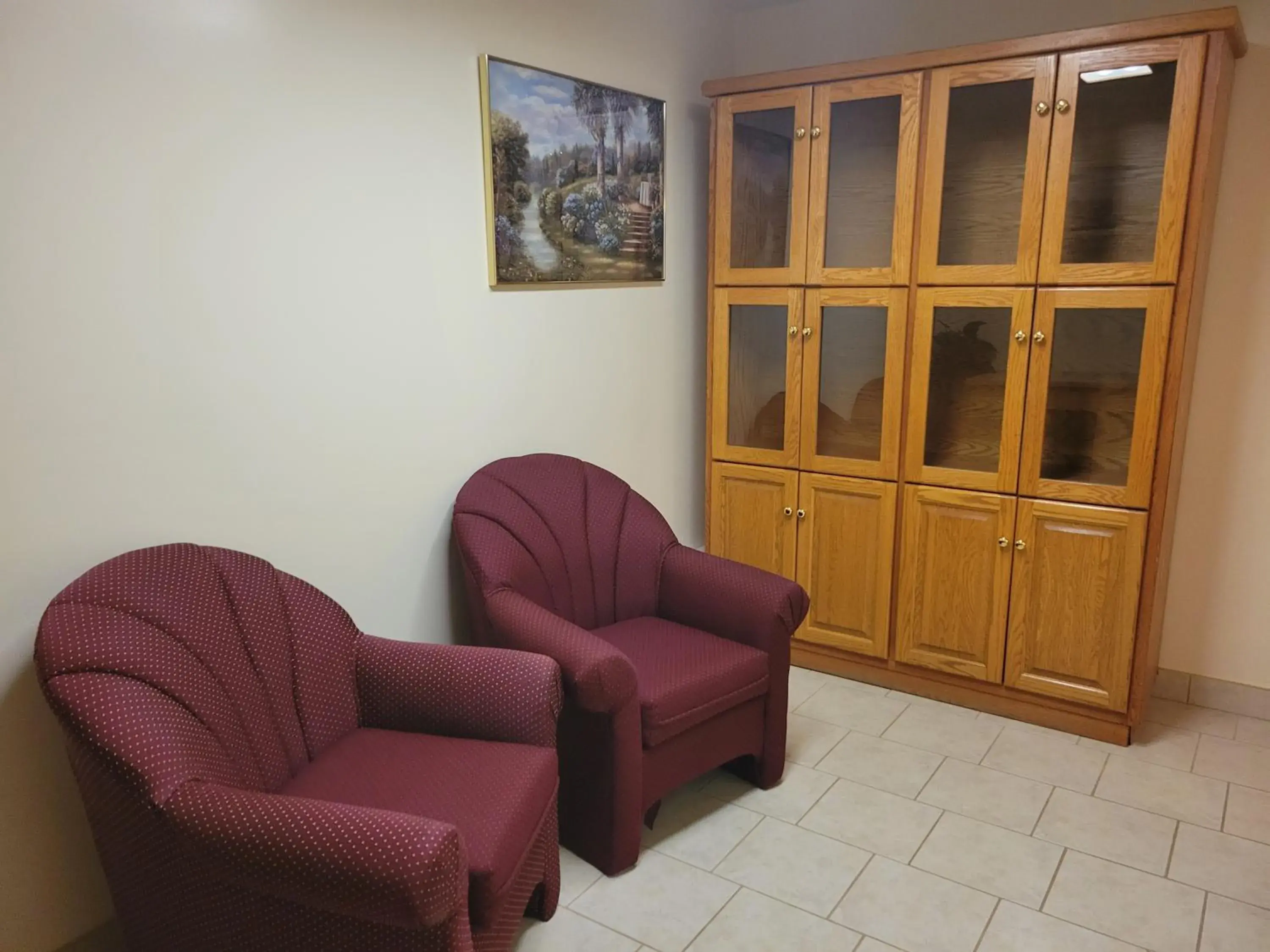 Queen Room with Spa Bath in Western Budget Motel #3 Whitecourt Queen Room with Spa Bath in Western Budget Motel #3 Whitecourt
