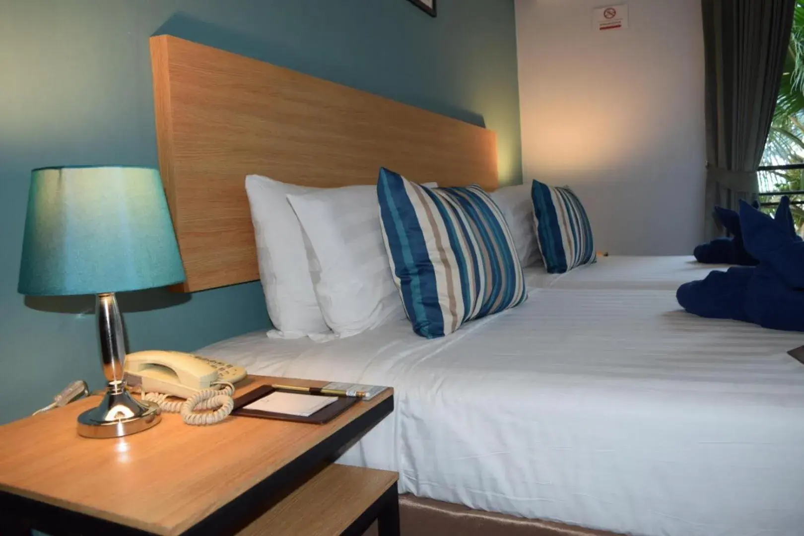 Bed in Vogue Pattaya Hotel Bed in Vogue Pattaya Hotel