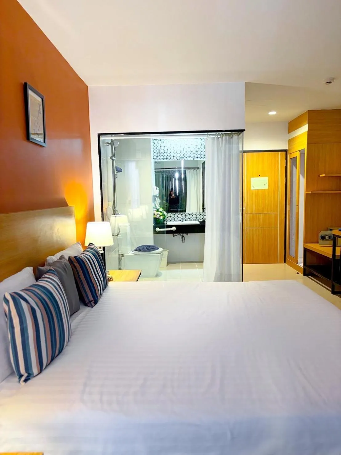 Bed in Vogue Pattaya Hotel