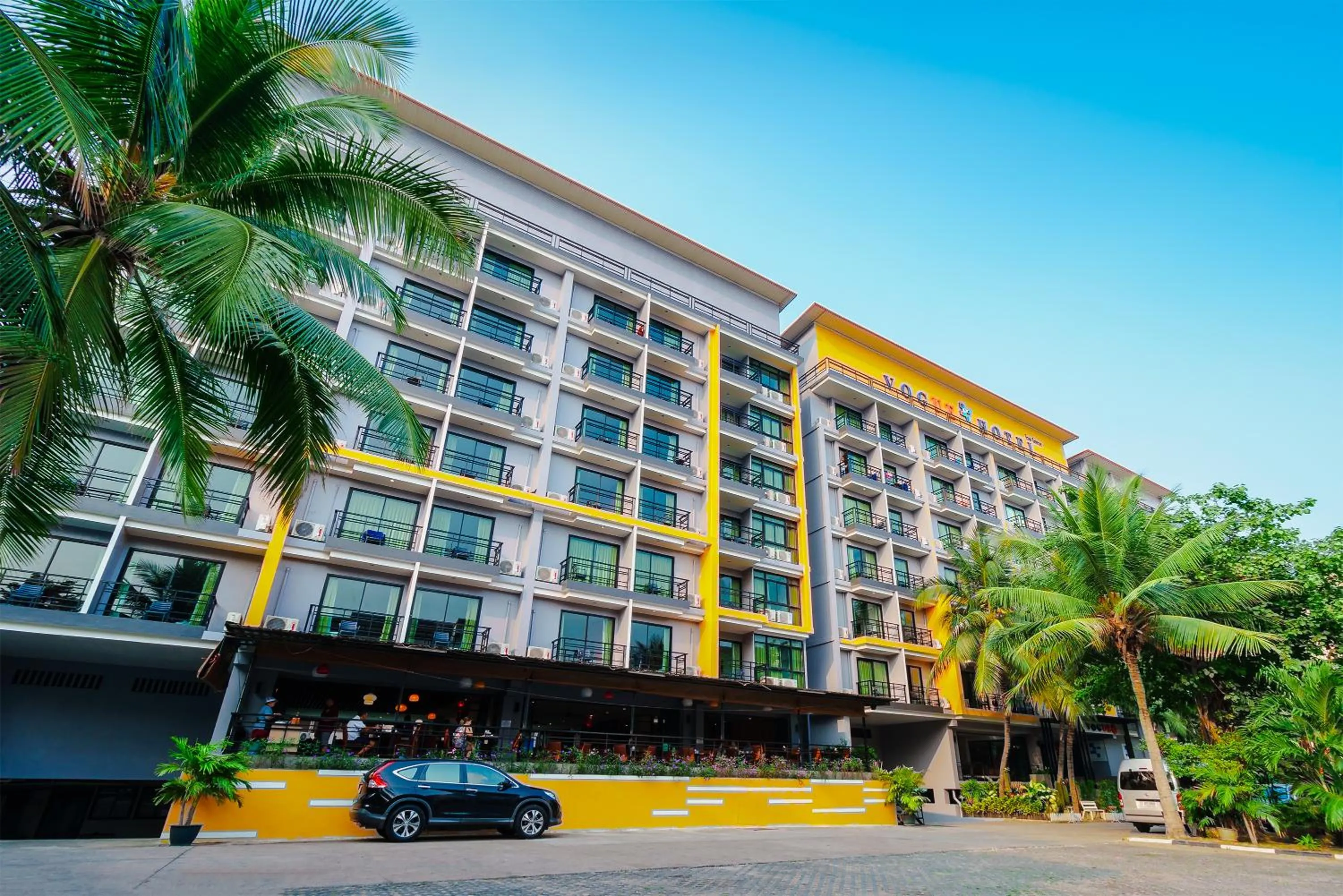 Property building in Vogue Pattaya Hotel