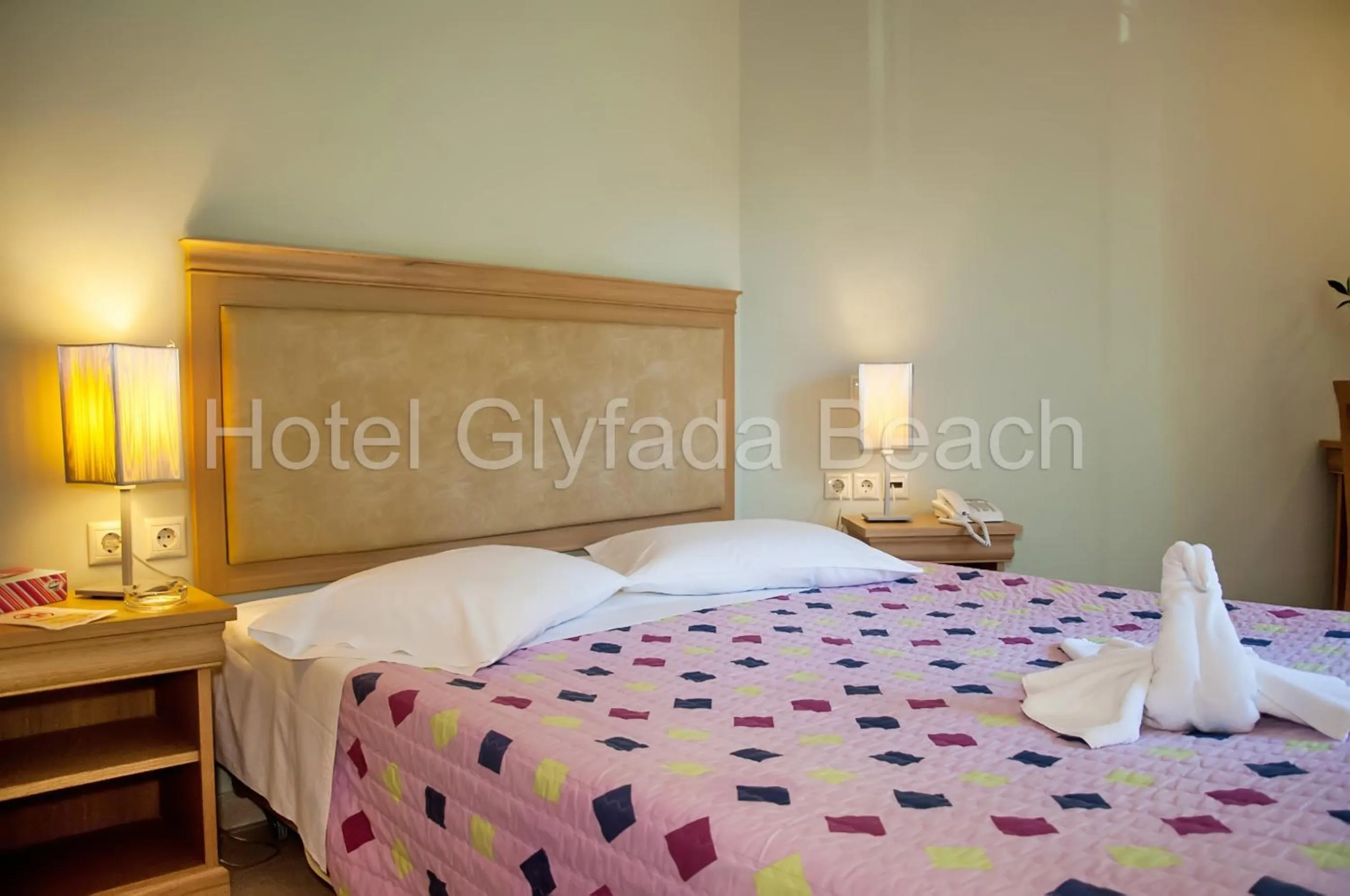 Bed in Glyfada Beach Hotel