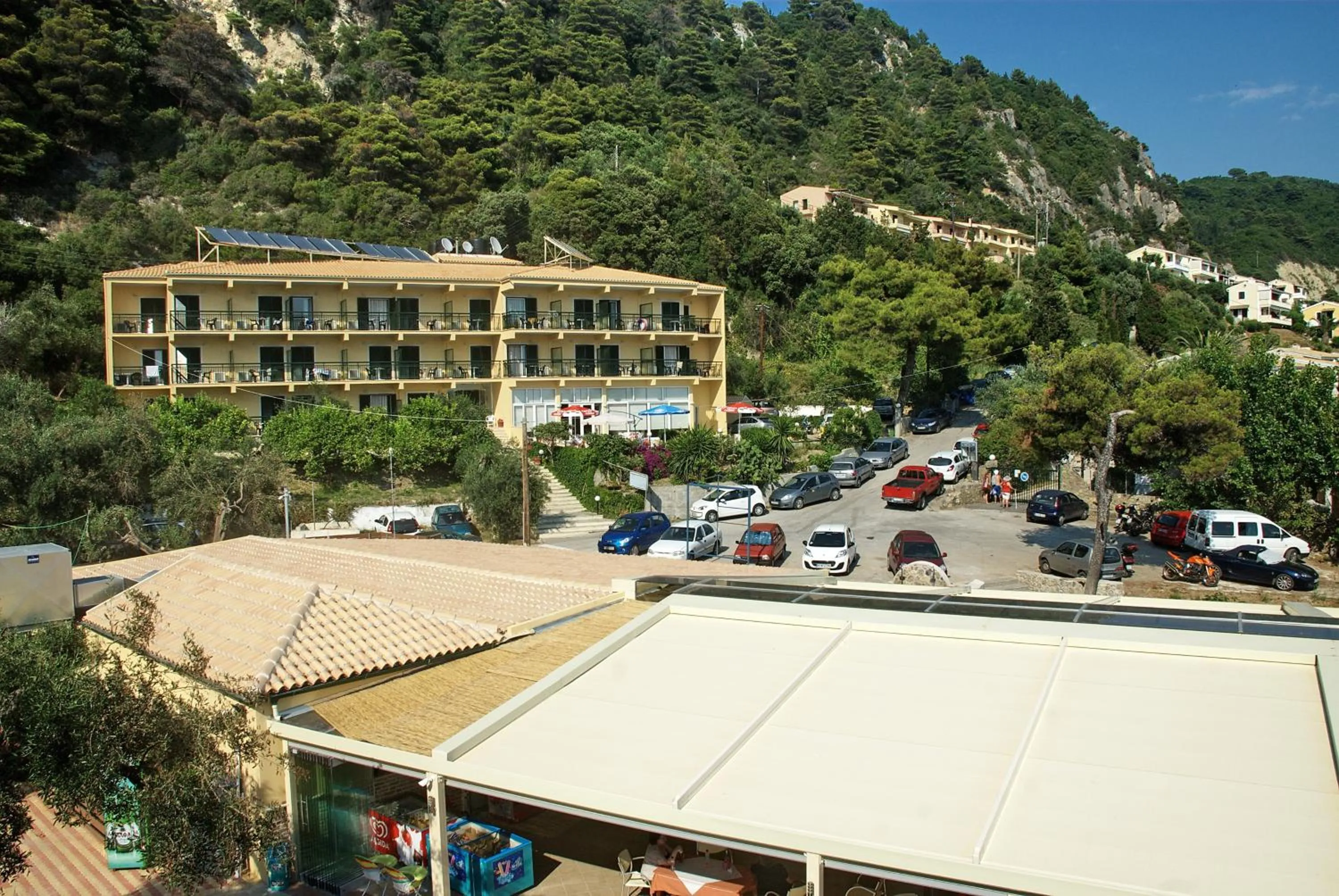 Facade/entrance in Glyfada Beach Hotel