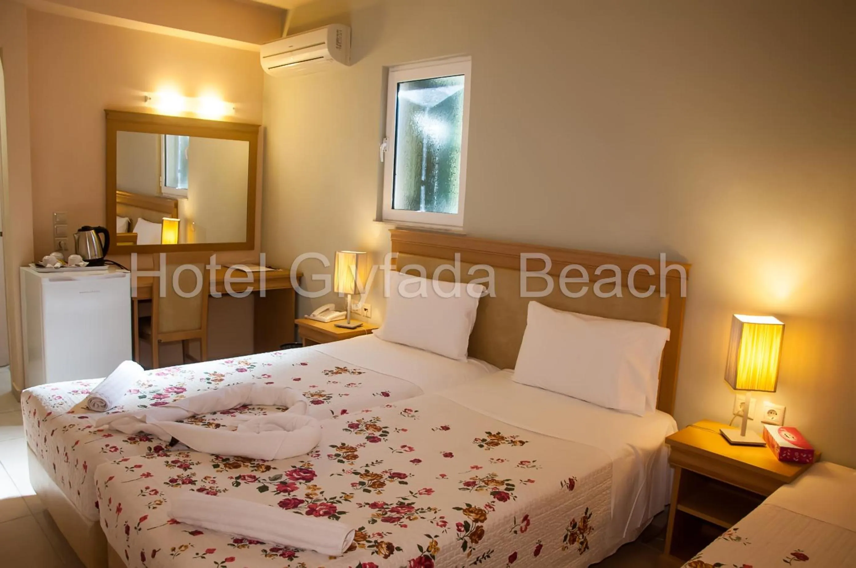 Bed in Glyfada Beach Hotel