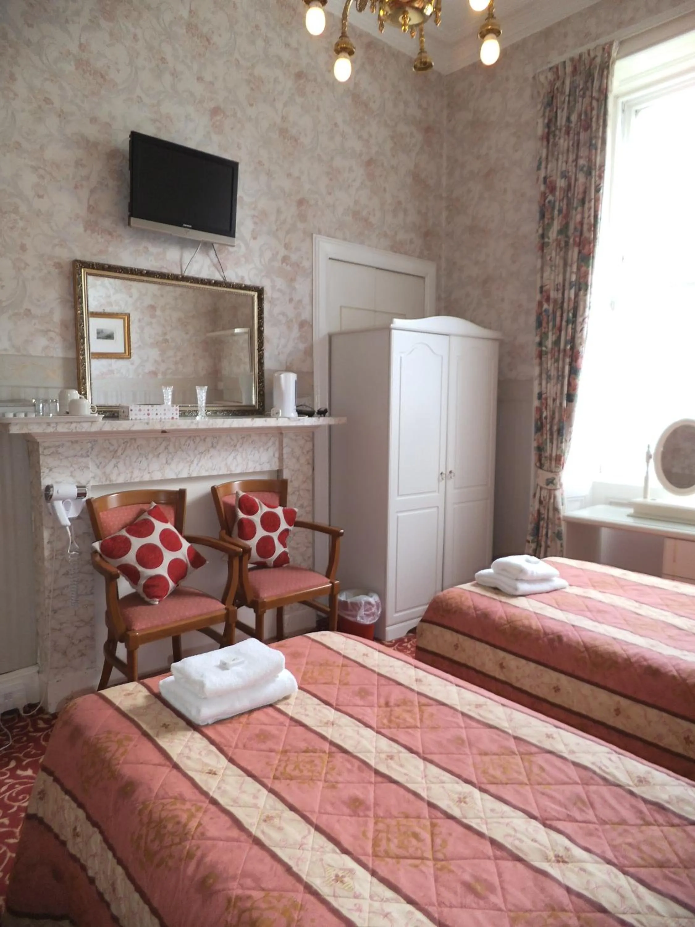 Bed in Menzies Guest House