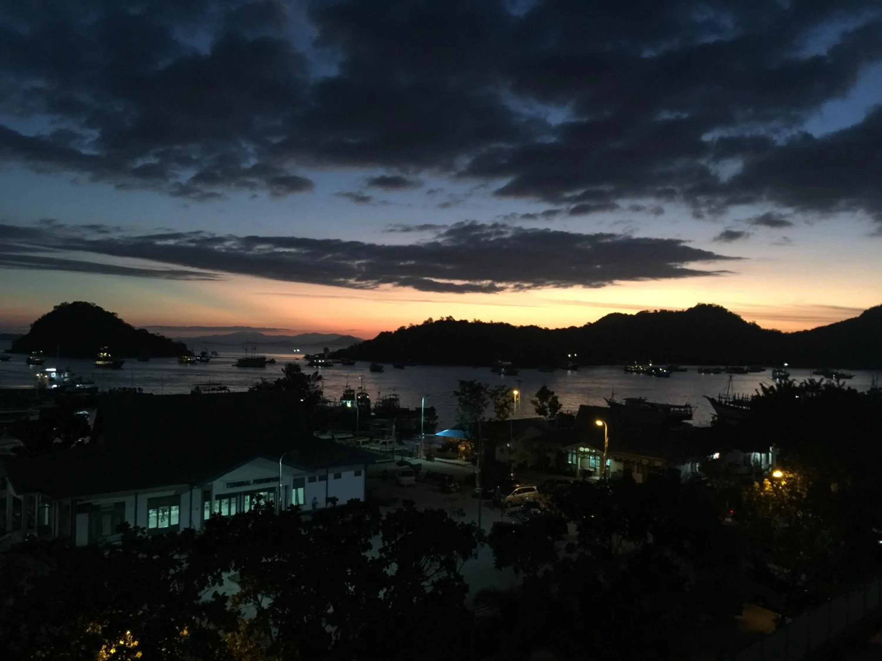 Sunset in Blue Ocean Hotel