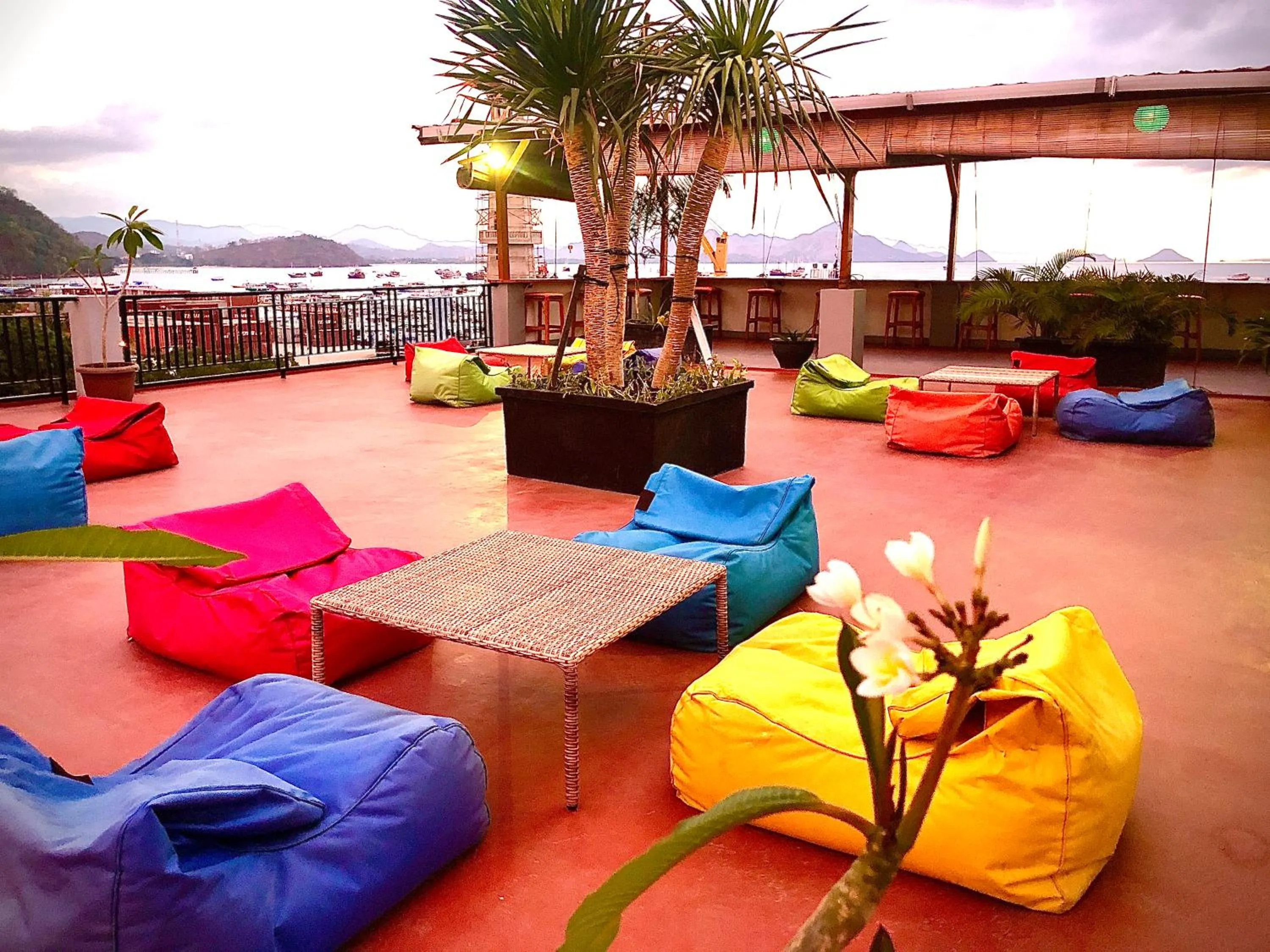 Balcony/Terrace in Blue Ocean Hotel