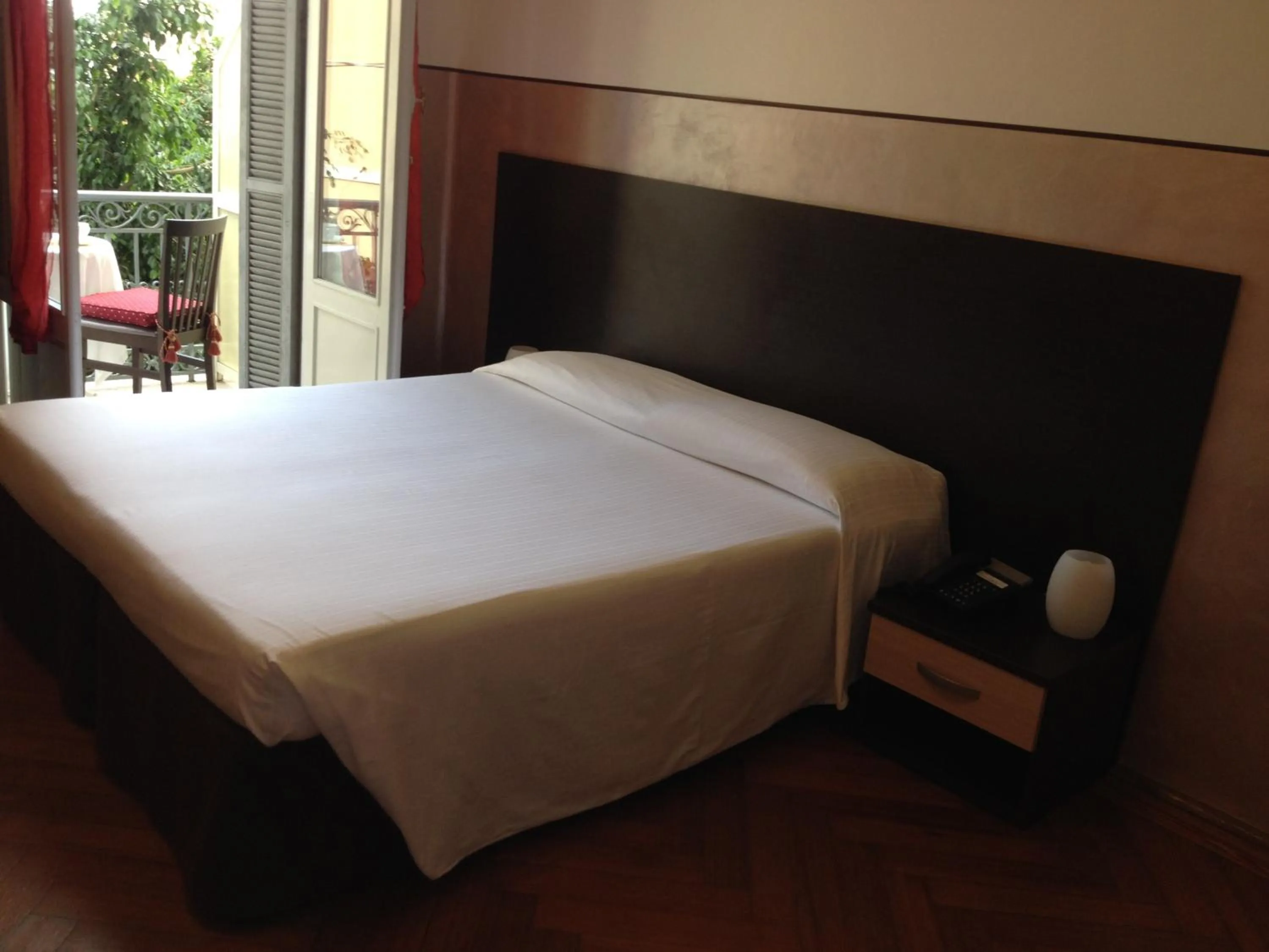 Bed in Hotel Liberty