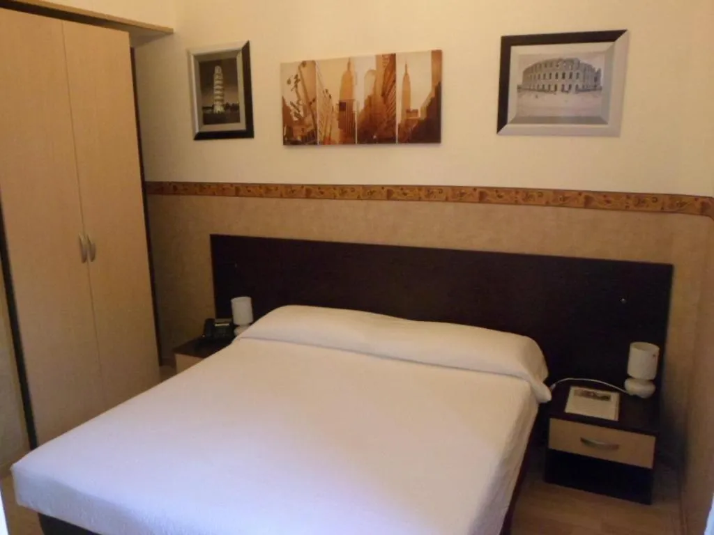 Bed in Hotel Liberty