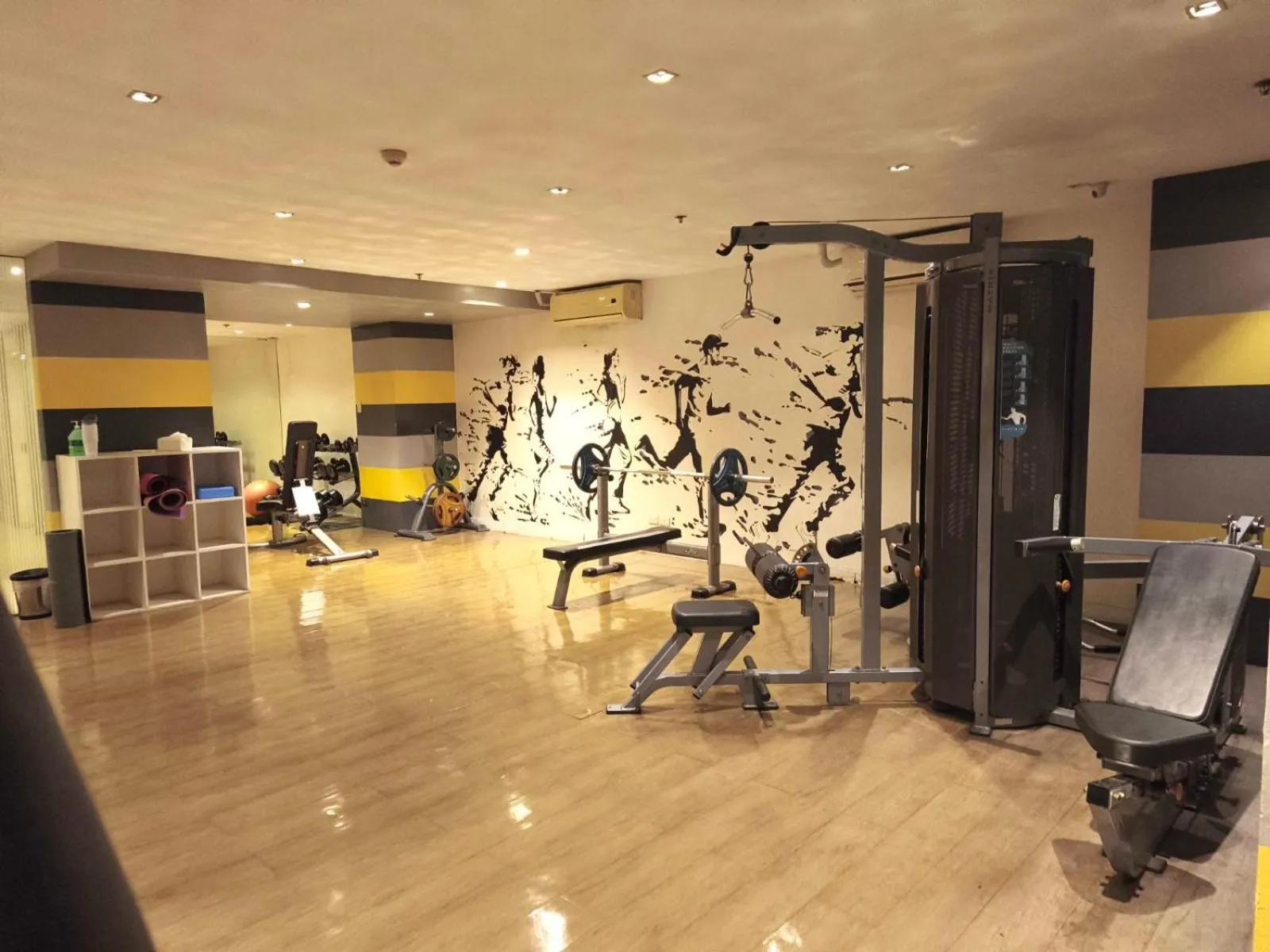 Fitness centre/facilities in KL Executive Greenbelt (KLX)