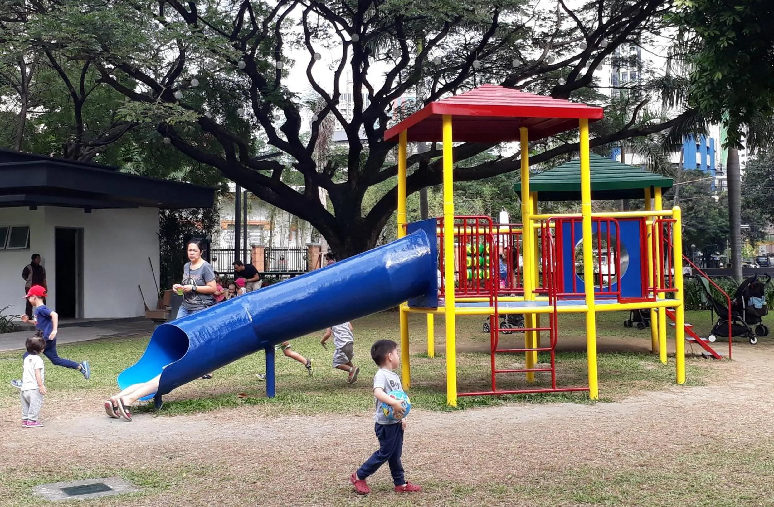 Fitness centre/facilities in KL Executive Greenbelt (KLX)