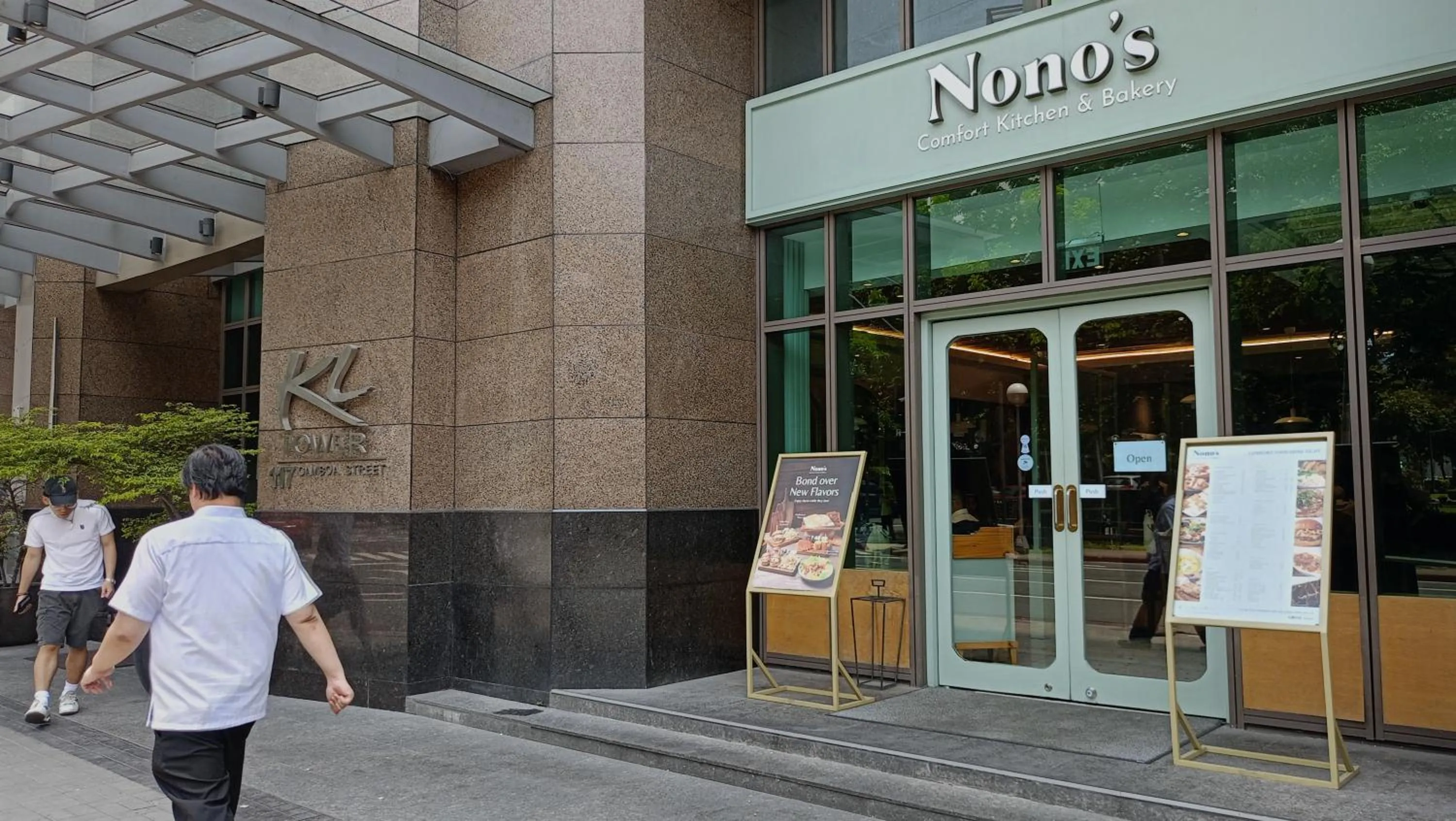 Property building in KL Executive Greenbelt (KLX)