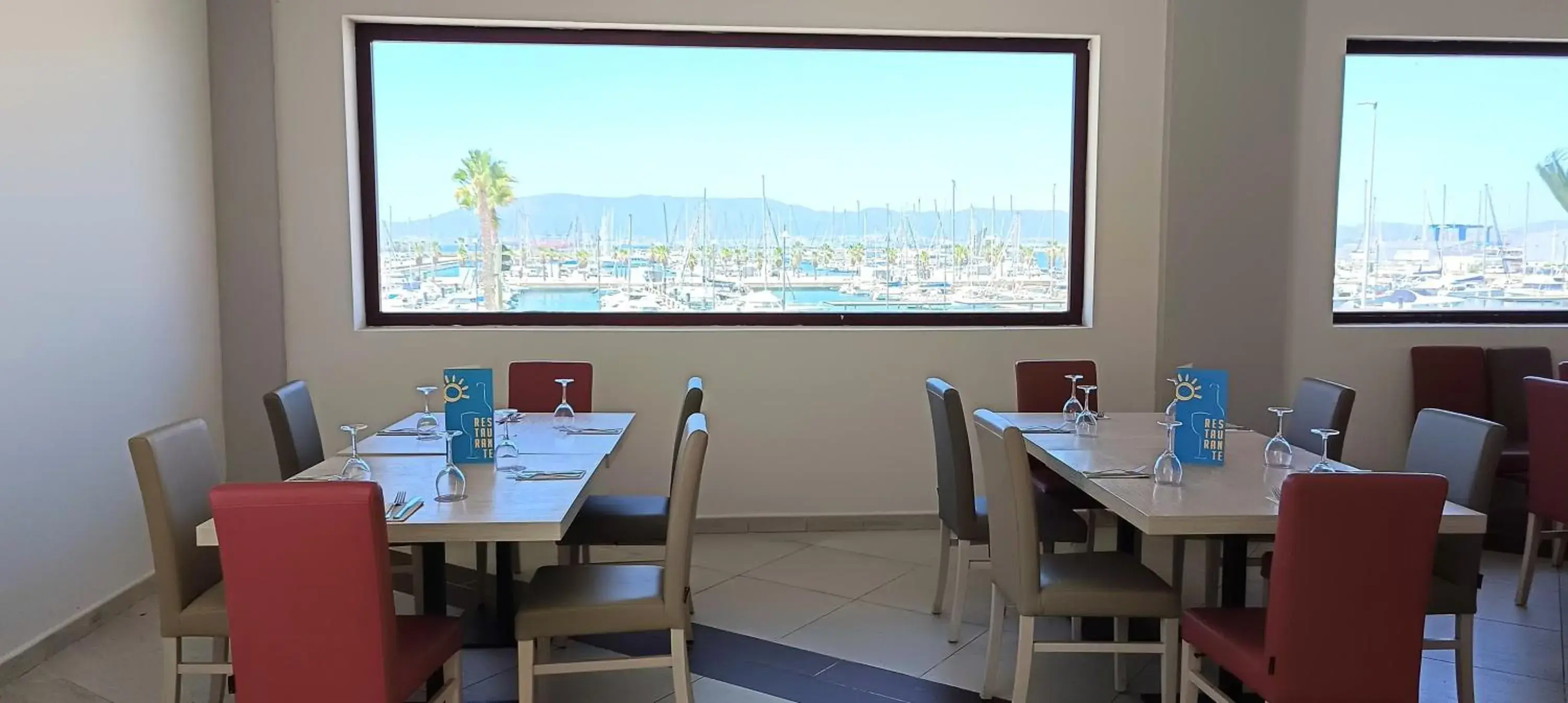 Restaurant/places to eat in Ohtels Campo De Gibraltar Restaurant/places to eat in Ohtels Campo De Gibraltar