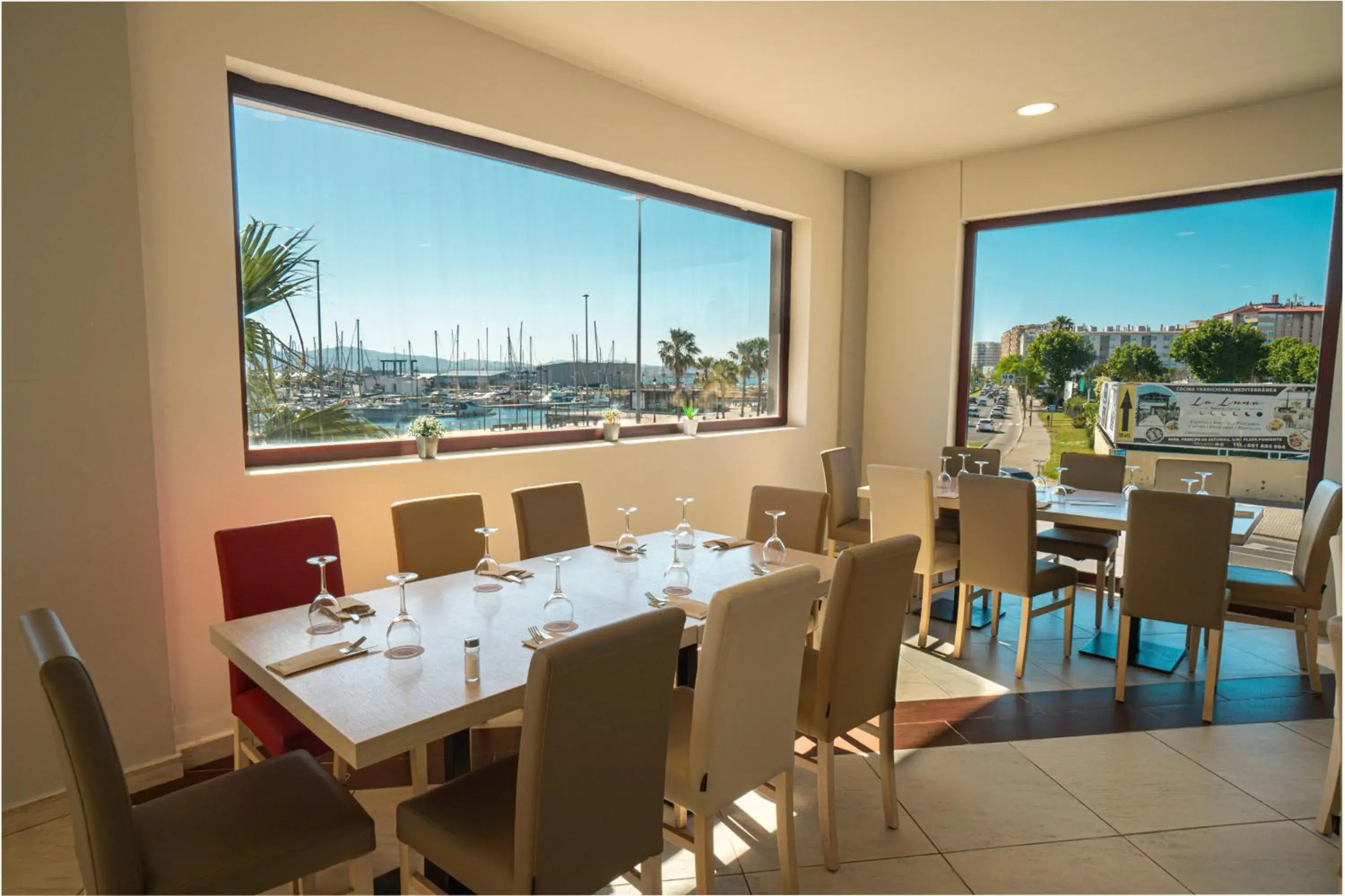 Restaurant/places to eat in Ohtels Campo De Gibraltar Restaurant/places to eat in Ohtels Campo De Gibraltar