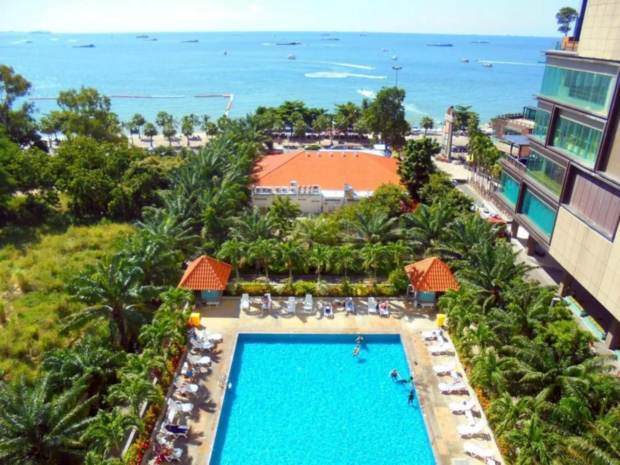 Property building in View Talay 6 Central Condo