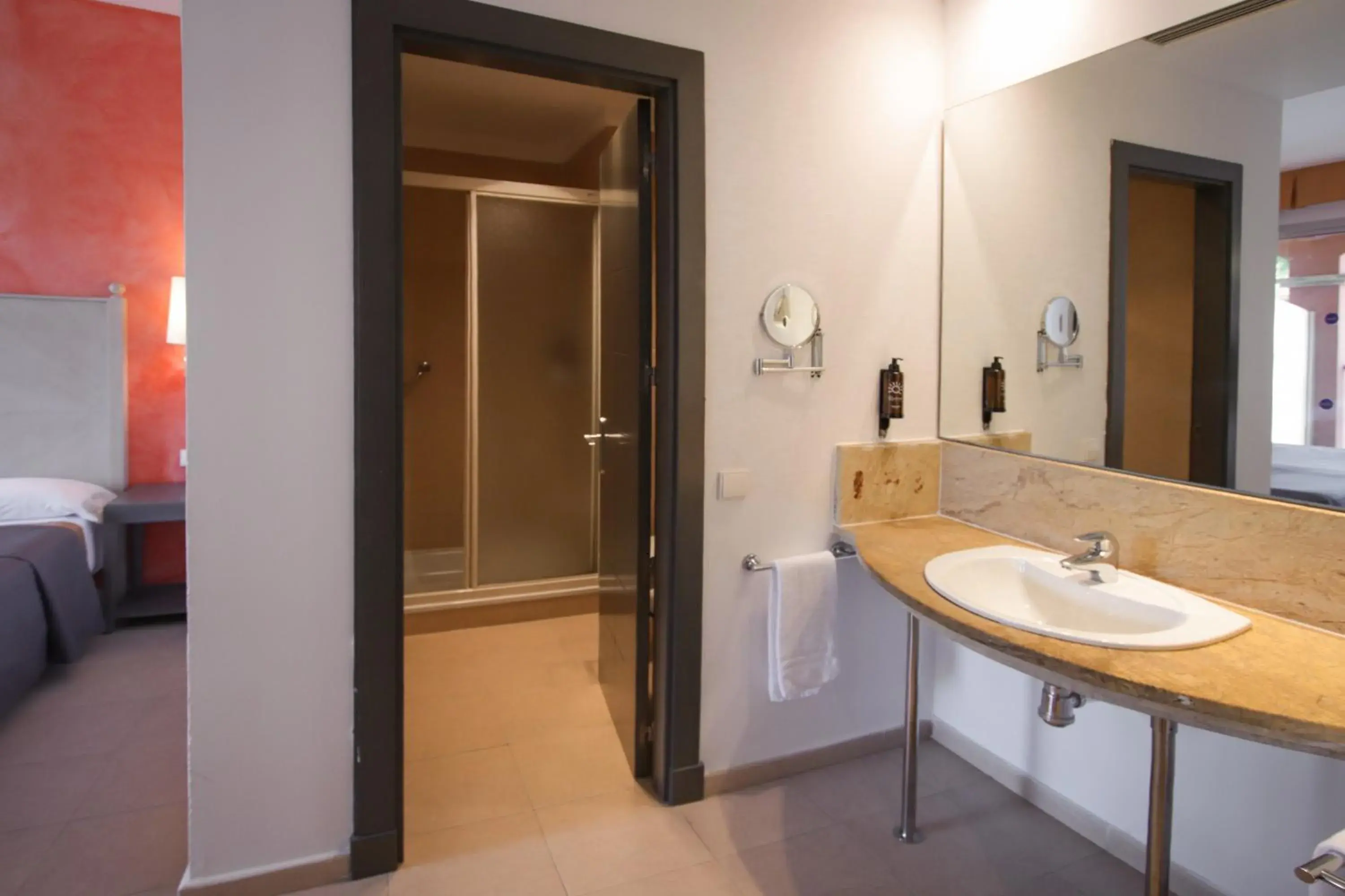 Bathroom in Ohtels Islantilla Bathroom in Ohtels Islantilla