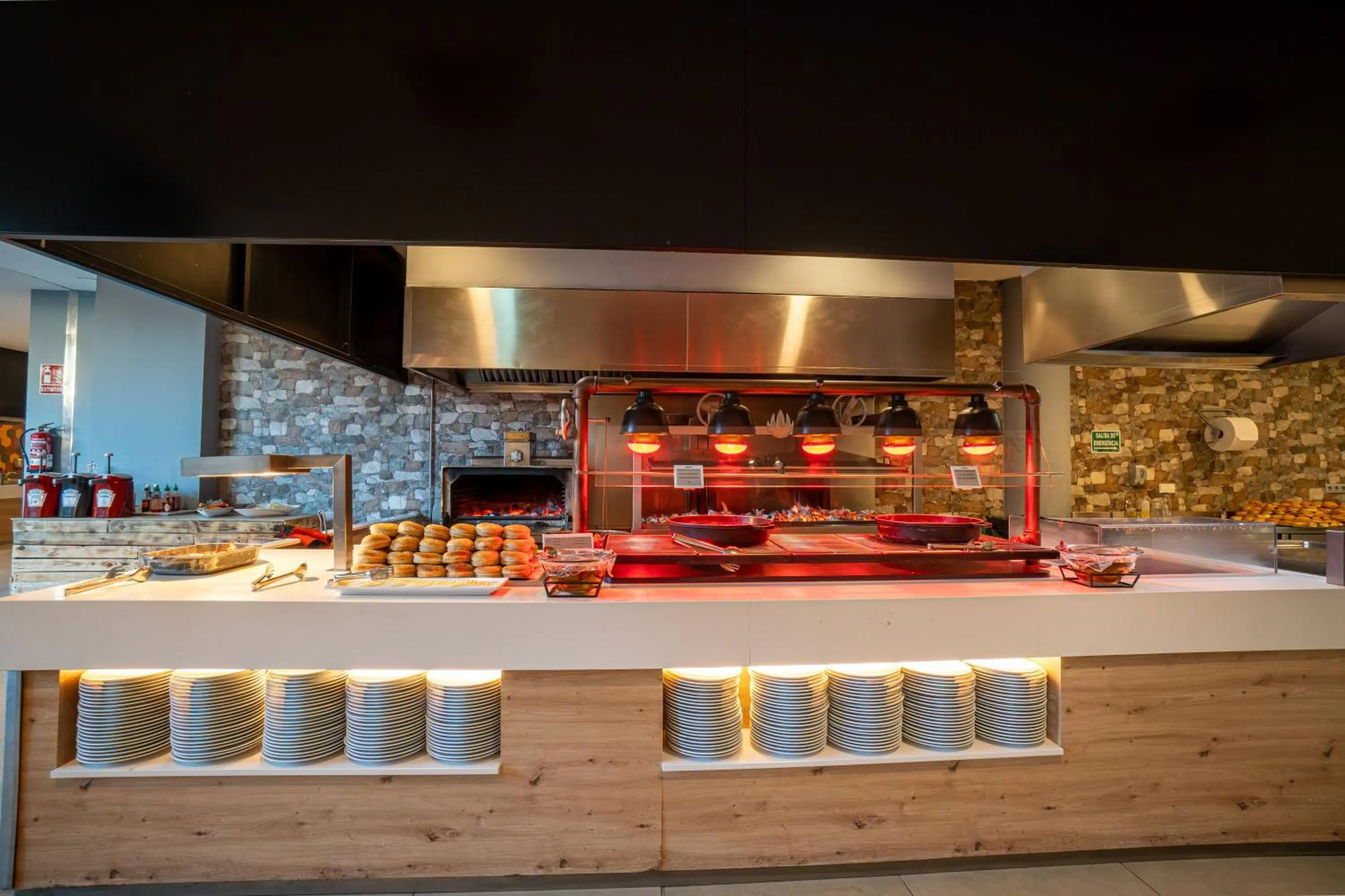 Restaurant/places to eat in Ohtels Islantilla