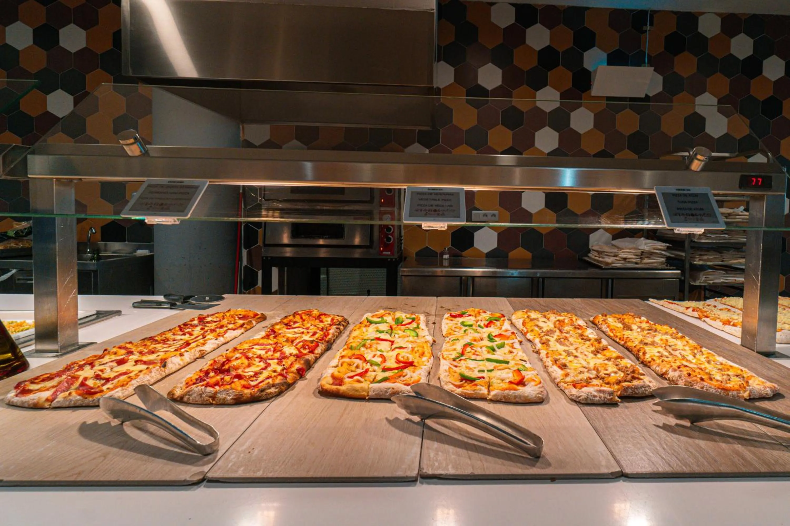 Restaurant/places to eat in Ohtels Islantilla