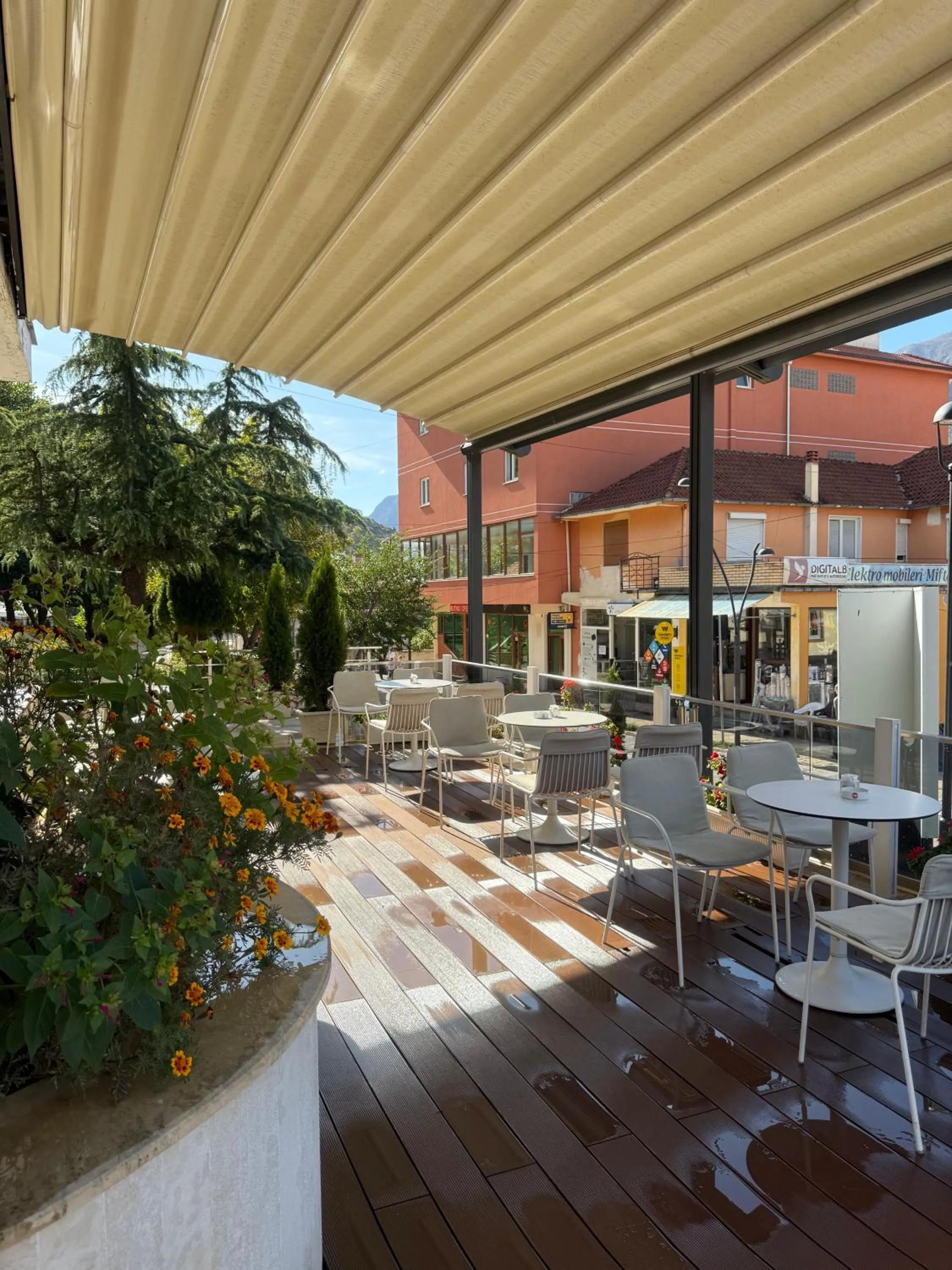 Patio in Sofra Boutique Hotel