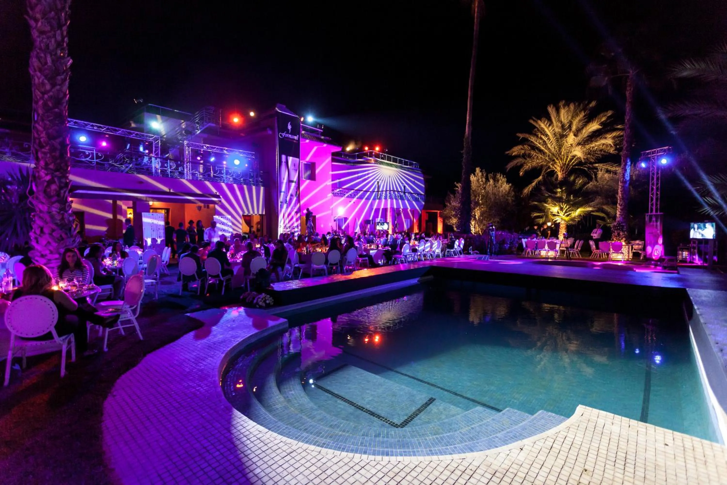 Evening entertainment in Villa Des 3 Golfs