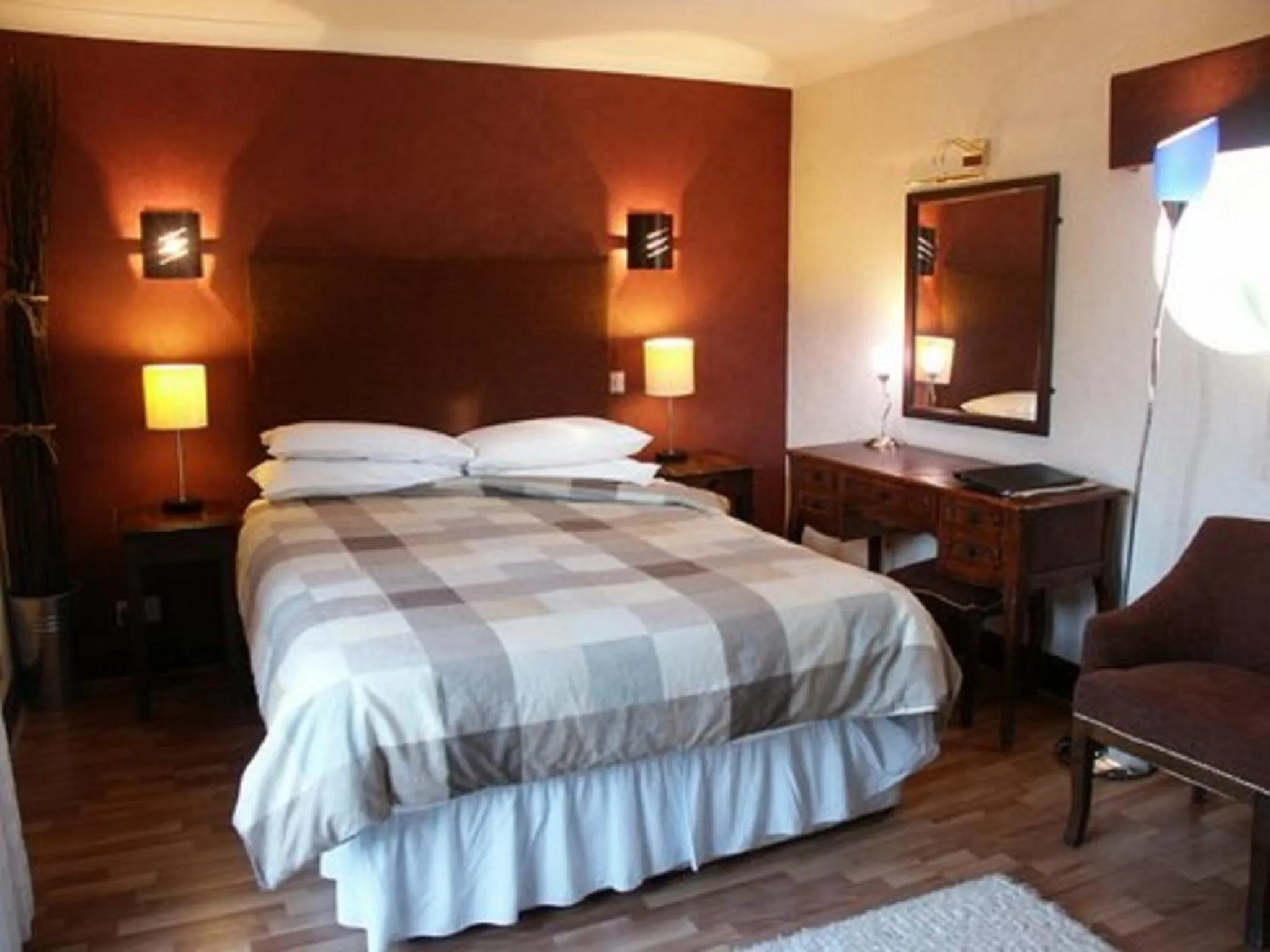 Bedroom, Bed in Castlecary House Hotel