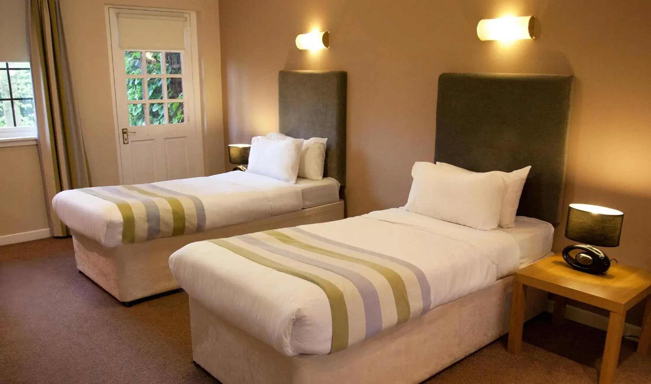 Bedroom, Bed in Castlecary House Hotel Bedroom, Bed in Castlecary House Hotel