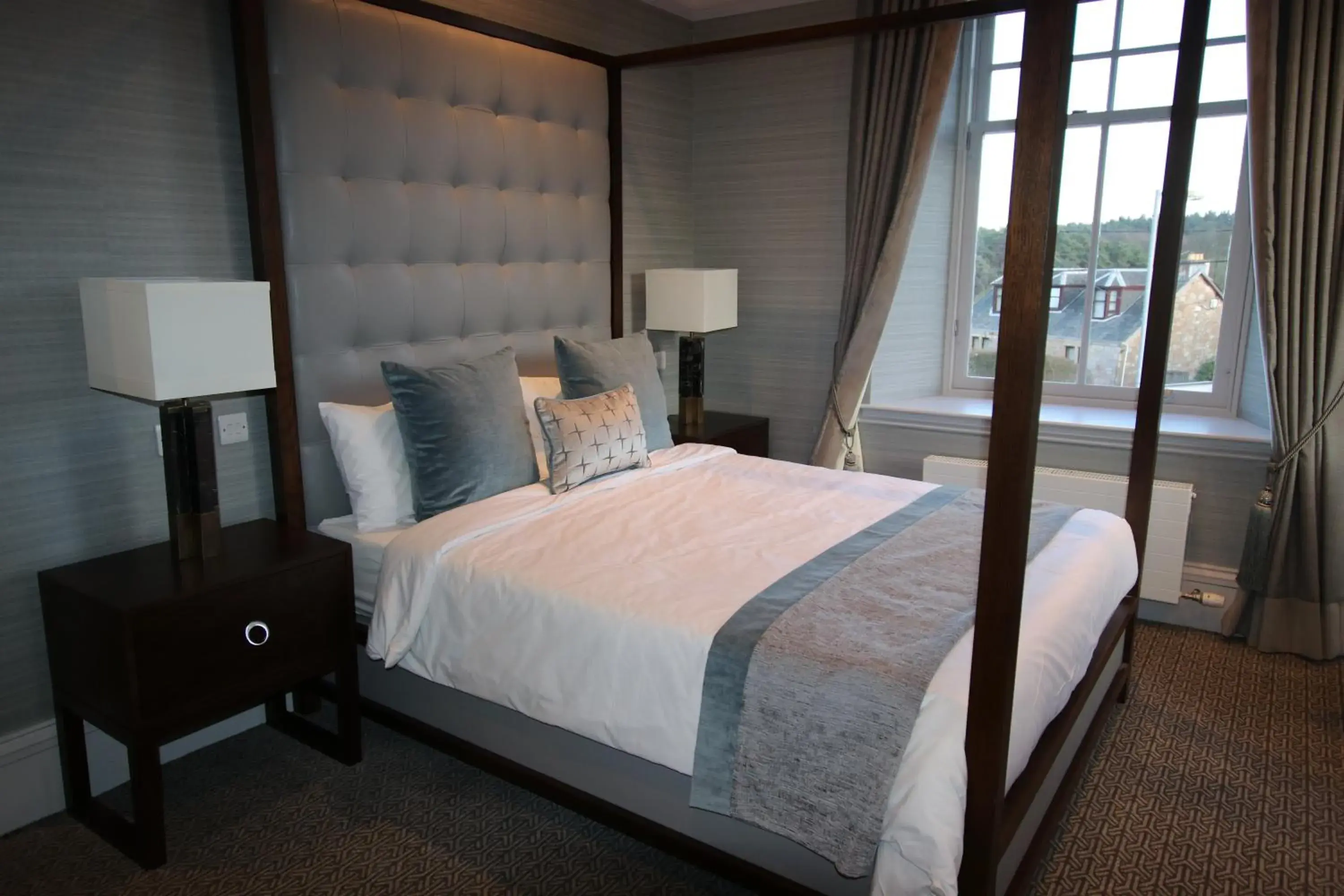 Bed in Castlecary House Hotel Bed in Castlecary House Hotel