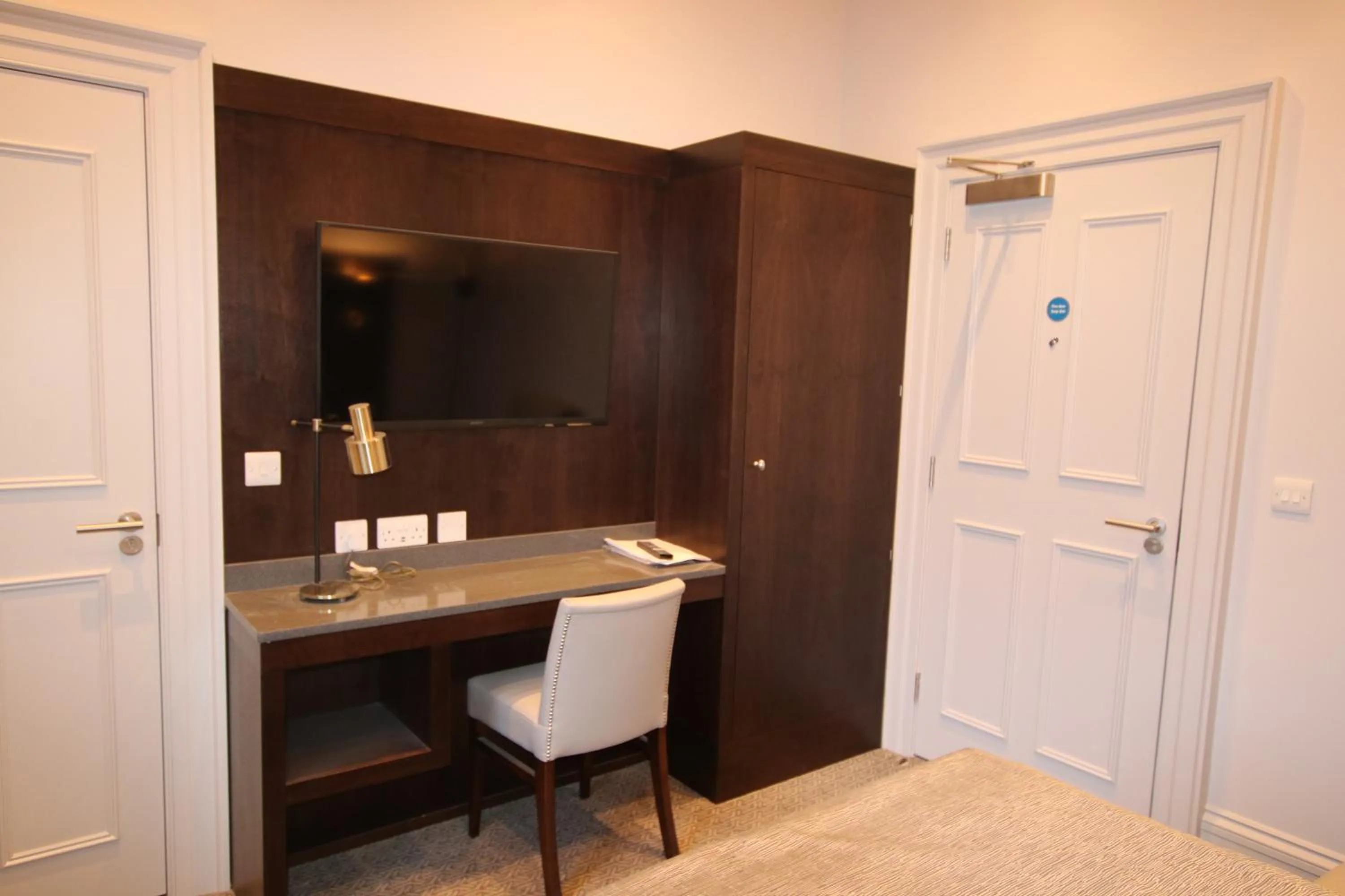 Coffee/tea facilities in Castlecary House Hotel